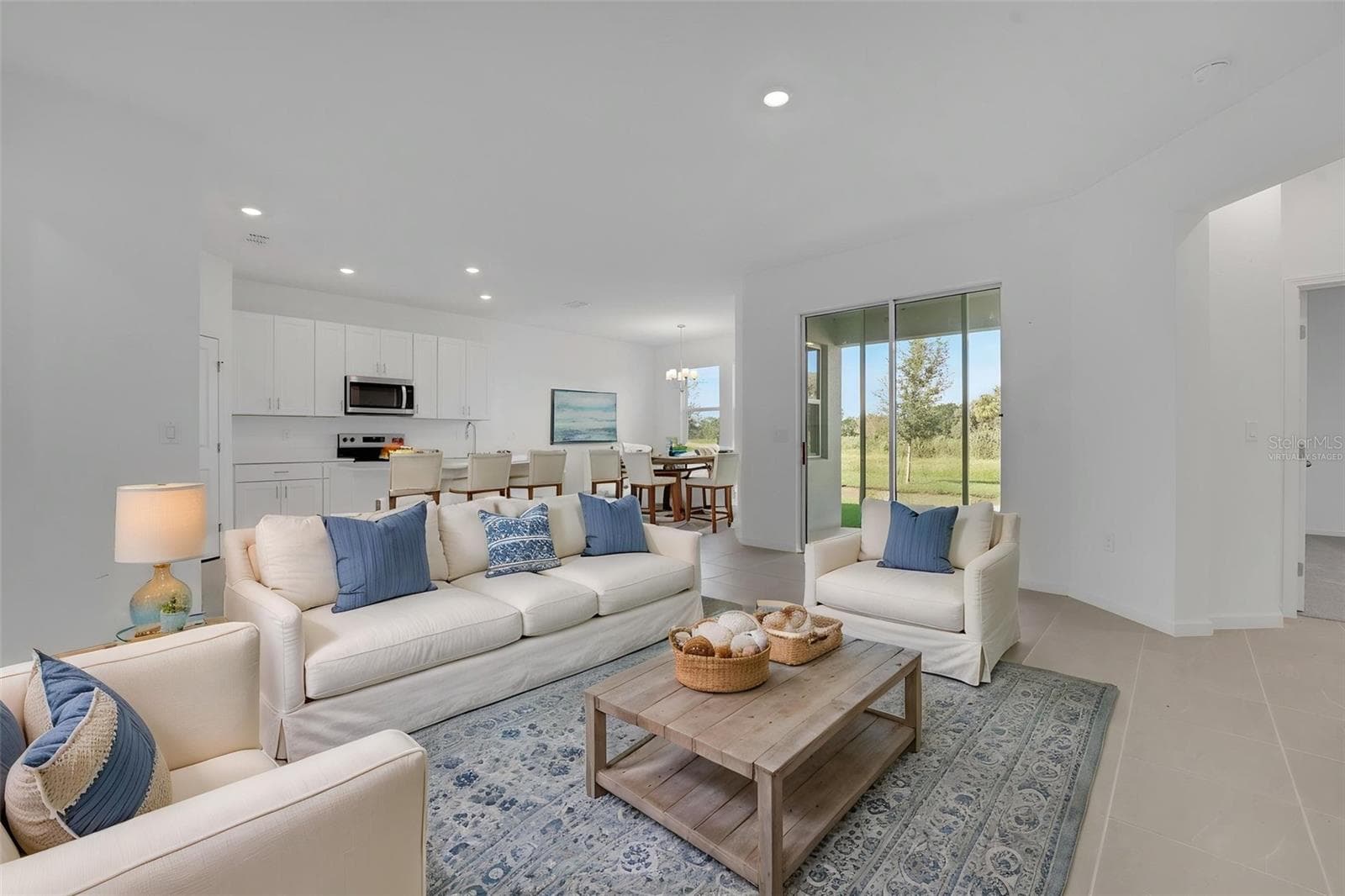 Virtually Staged - 300 MEREDITH BLVD, WINTER HAVEN