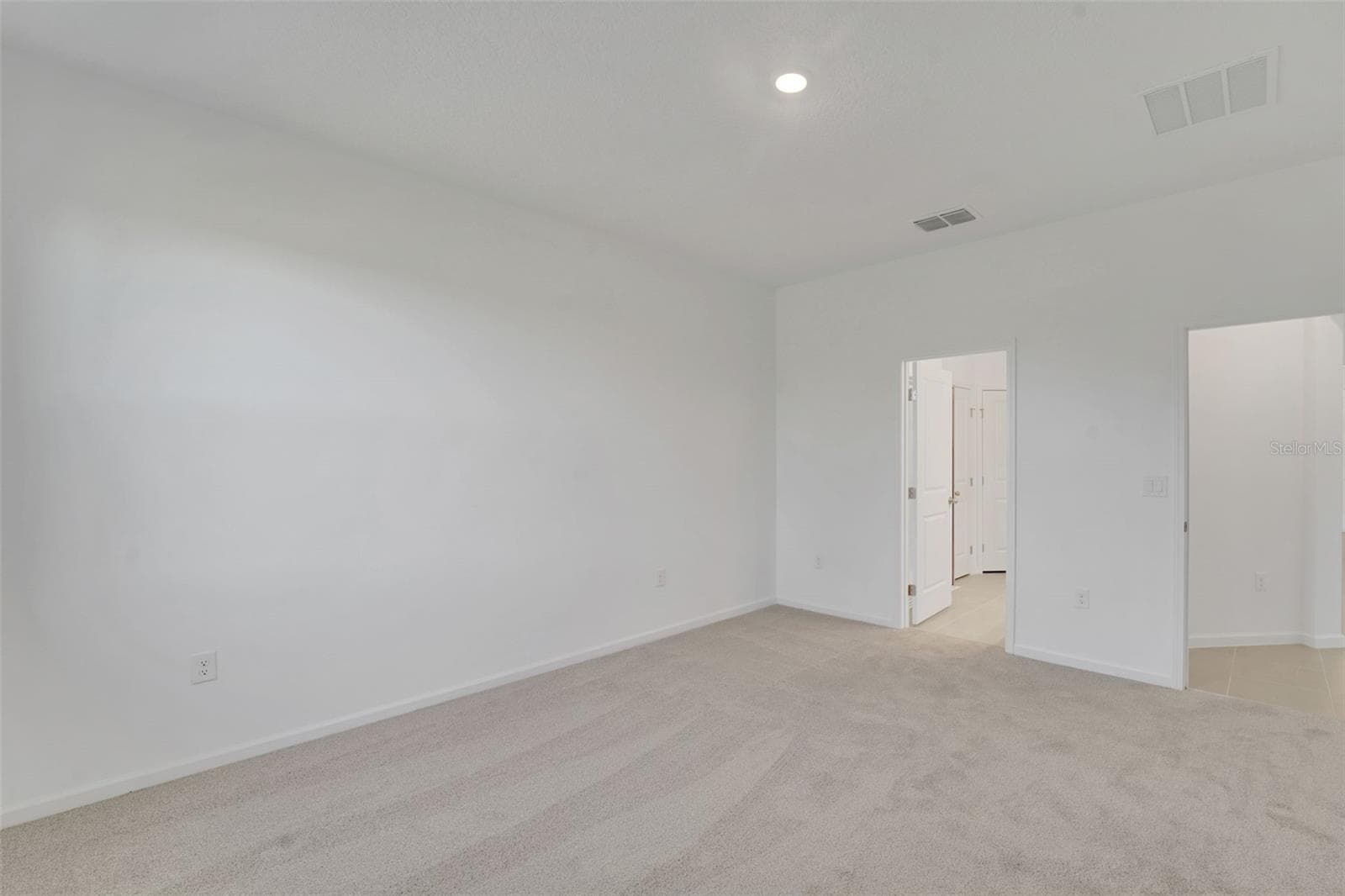 Single Family Residence at 300 MEREDITH BLVD, WINTER HAVEN, photo 28 of 35