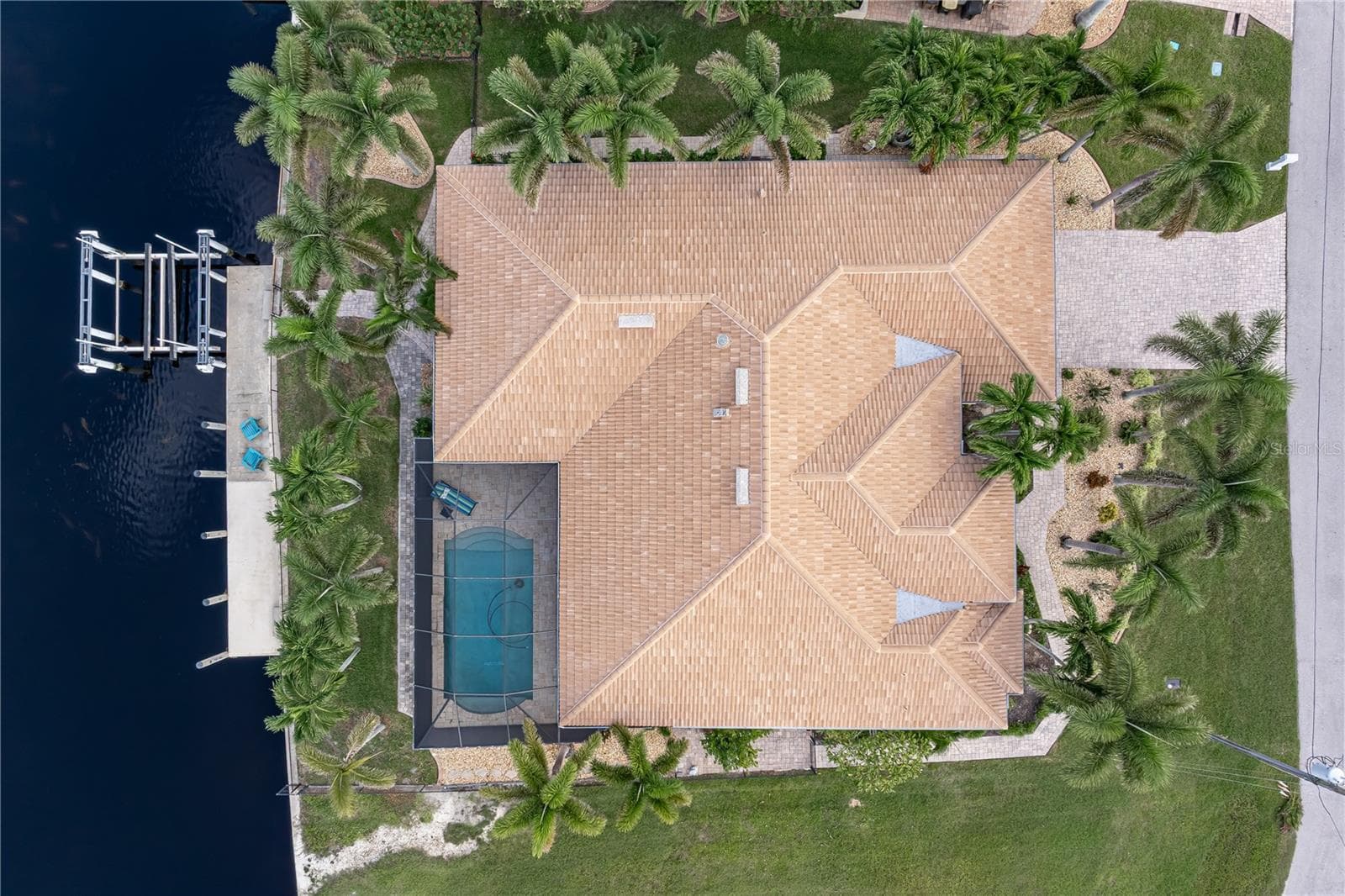 Single Family Residence at 3615 TOWHEE CT, PUNTA GORDA, photo 15 of 96