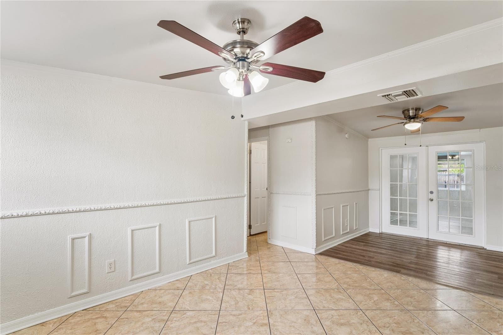 Single Family Residence at 6819 TUTTLE ST, TAMPA, photo 3 of 28