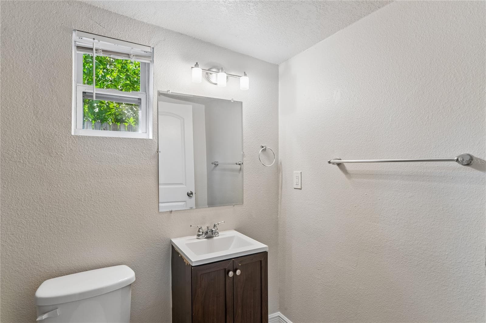 Single Family Residence at 6819 TUTTLE ST, TAMPA, photo 13 of 28