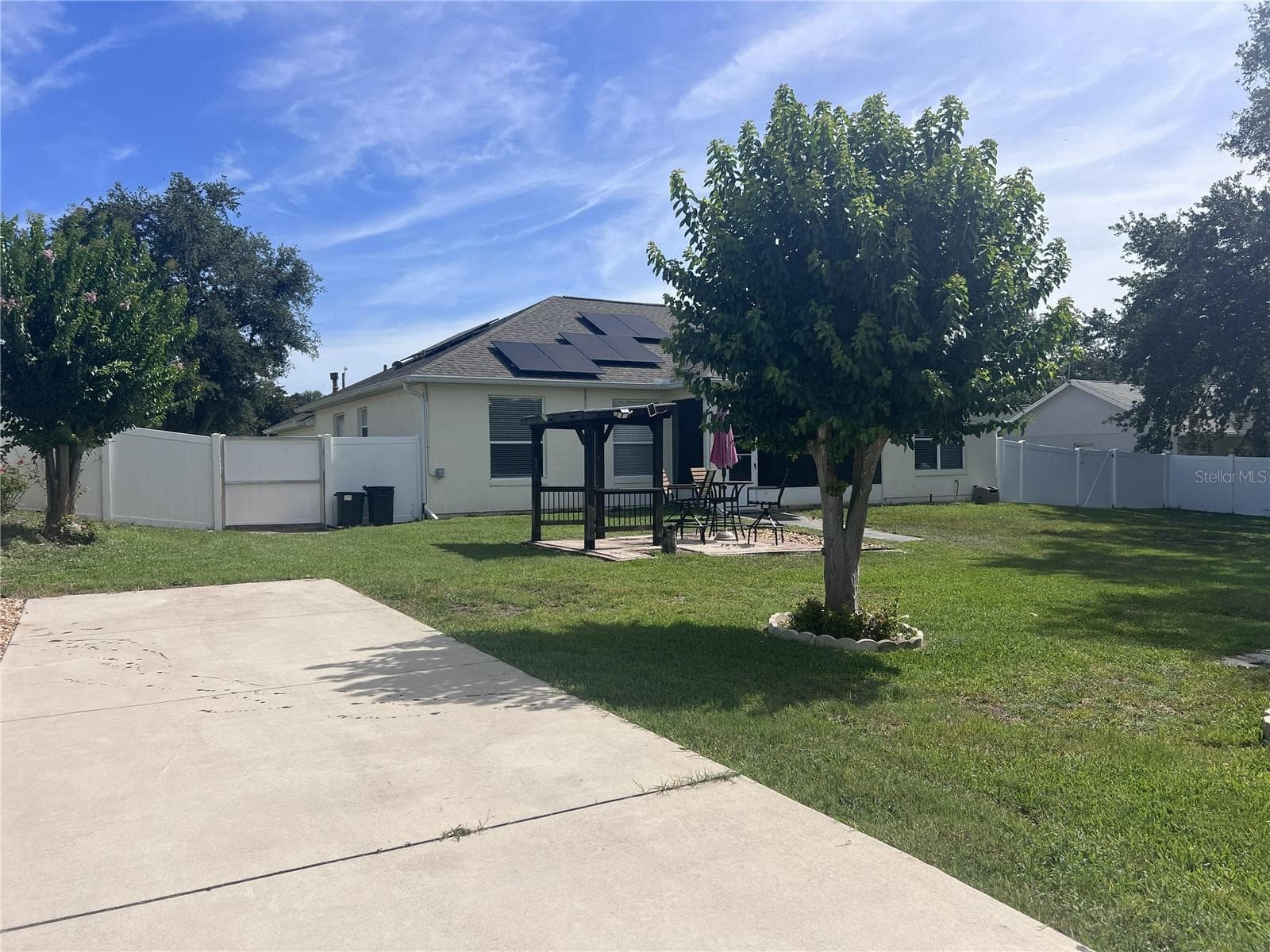 Single Family Residence at 13500 BISCAYNE DR, GRAND ISLAND, photo 16 of 16