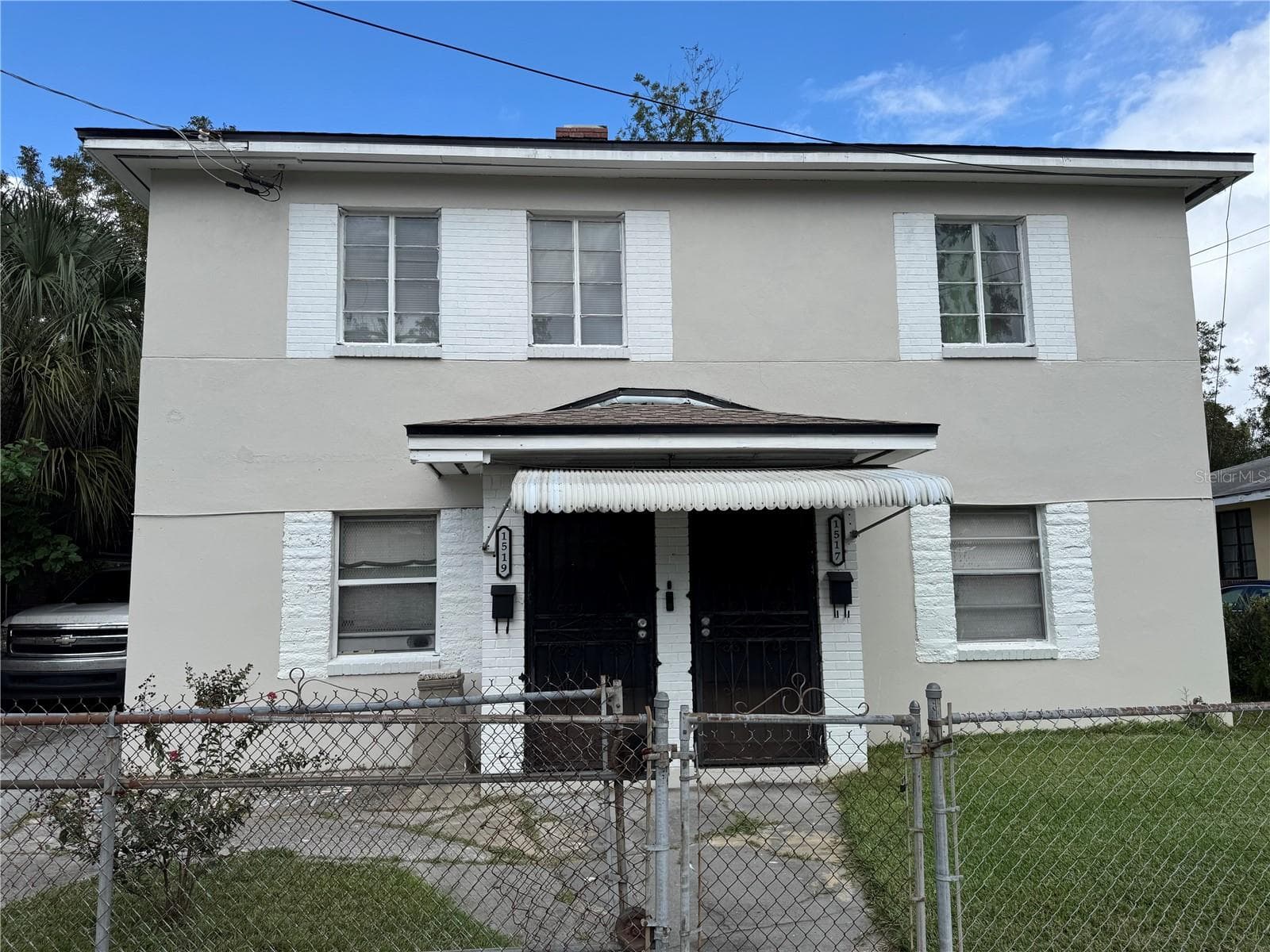 1517 W 14TH ST