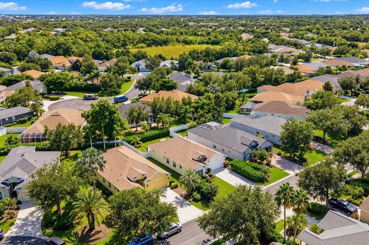 Single Family Residence at 8120 TABBYSTONE PL, BRADENTON, photo 75 of 92