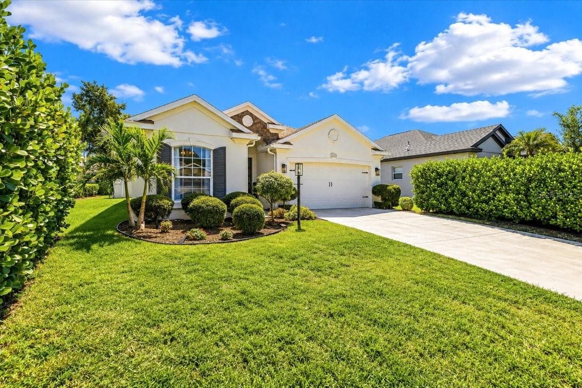 Single Family Residence at 8120 TABBYSTONE PL, BRADENTON, photo 77 of 92