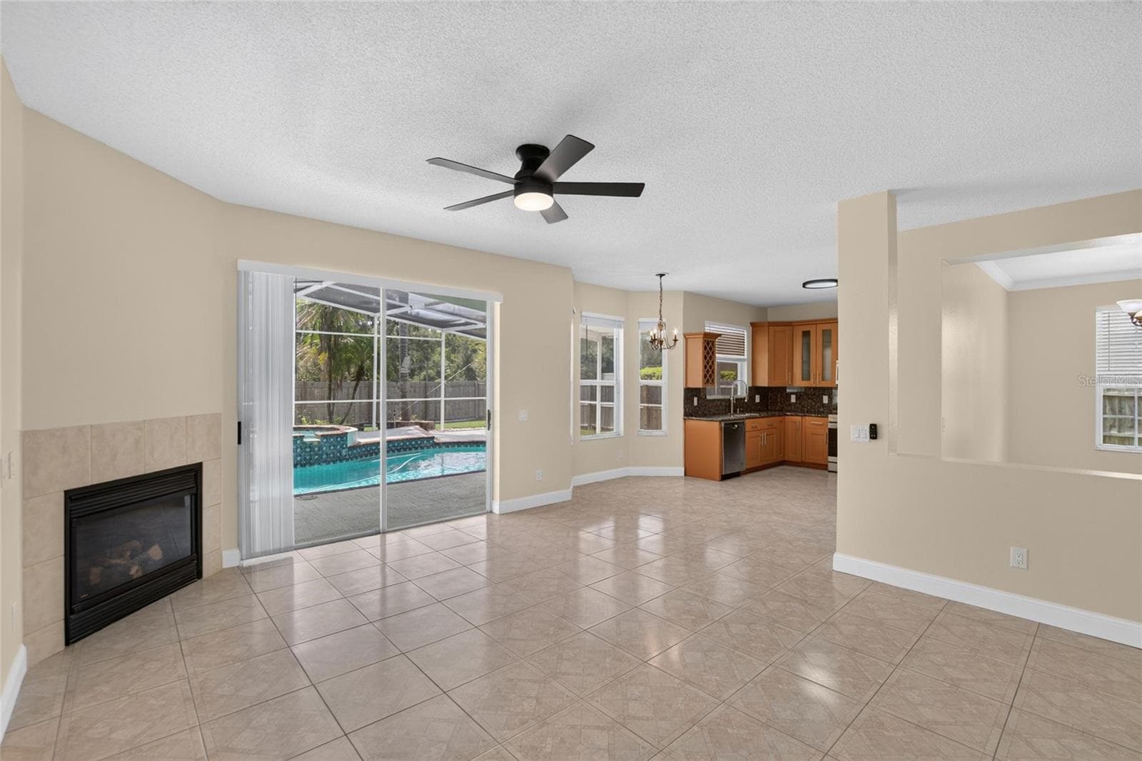 Single Family Residence at 9110 ROCKROSE DR, TAMPA, photo 12 of 66