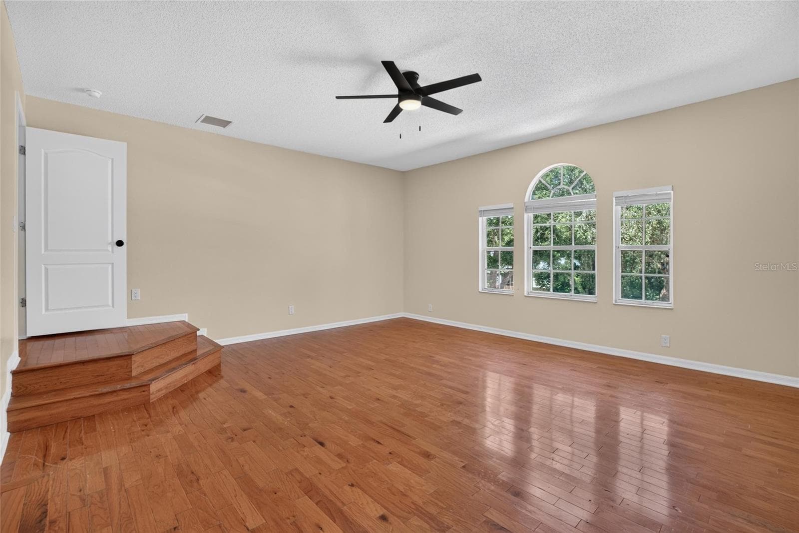 primary bedroom - 9110 ROCKROSE DR, TAMPA