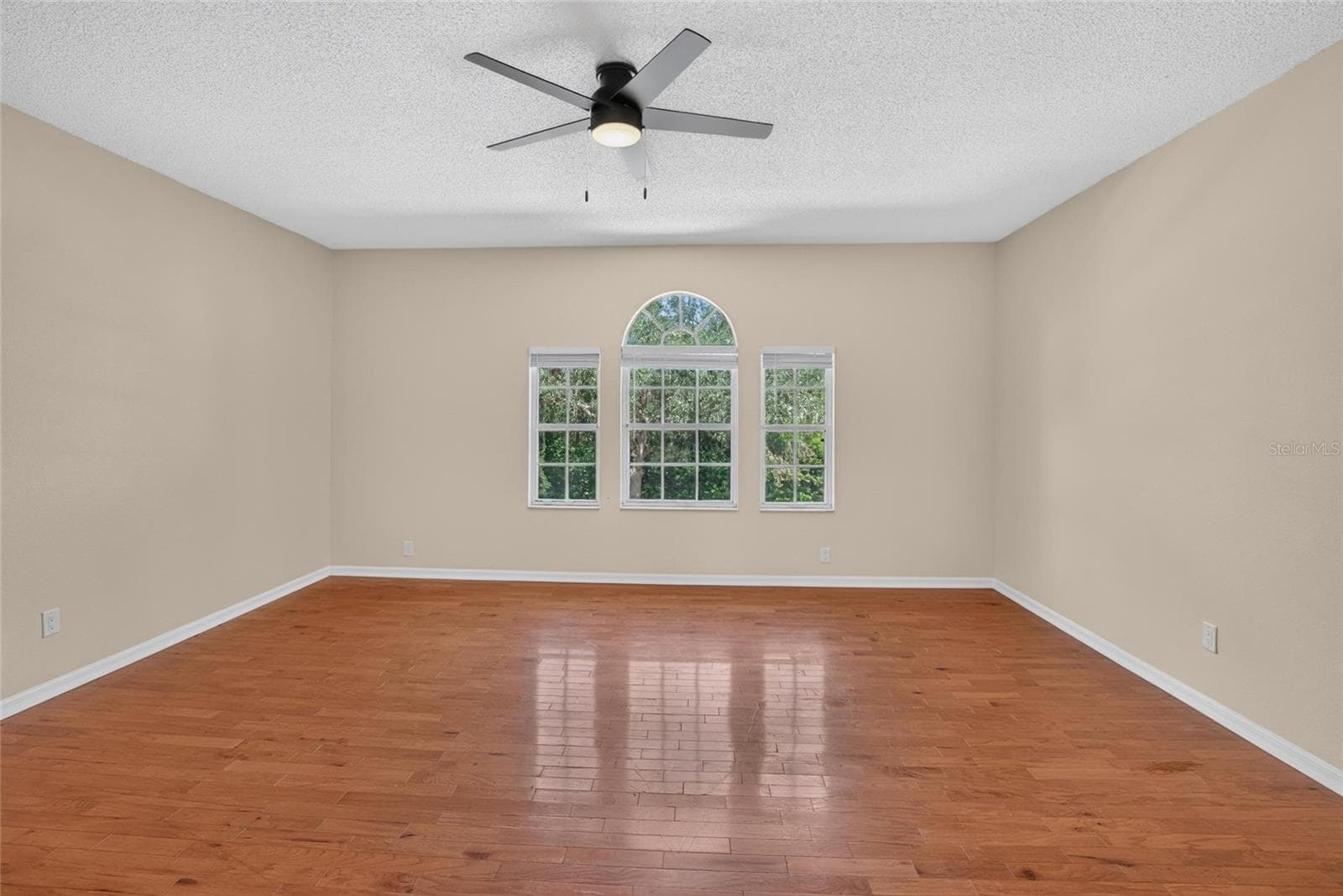 primary bedroom - 9110 ROCKROSE DR, TAMPA