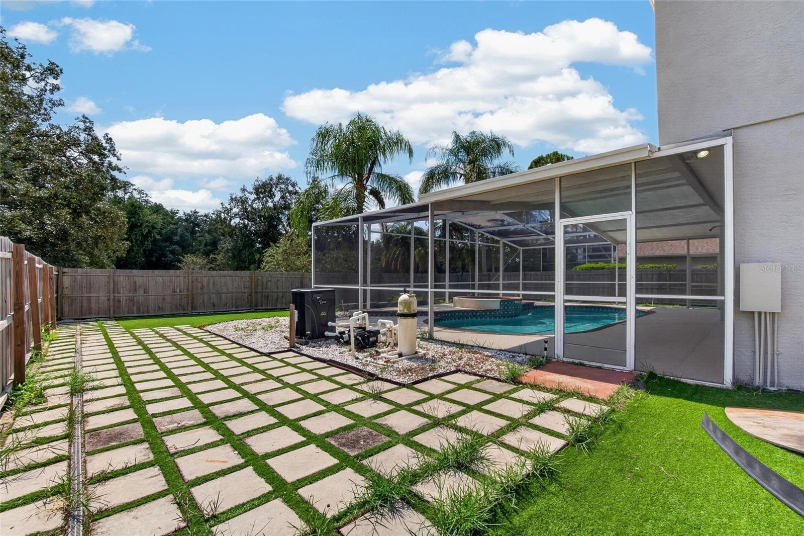Single Family Residence at 9110 ROCKROSE DR, TAMPA, photo 50 of 66