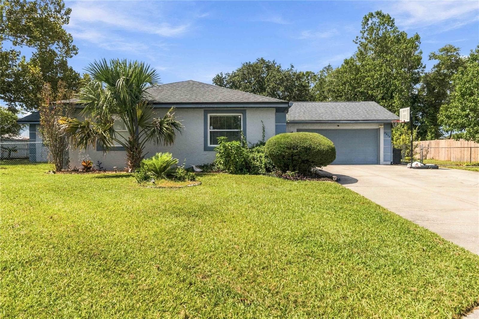 Single Family Residence at 3034 SUWANNEE CT, APOPKA, photo 3 of 20