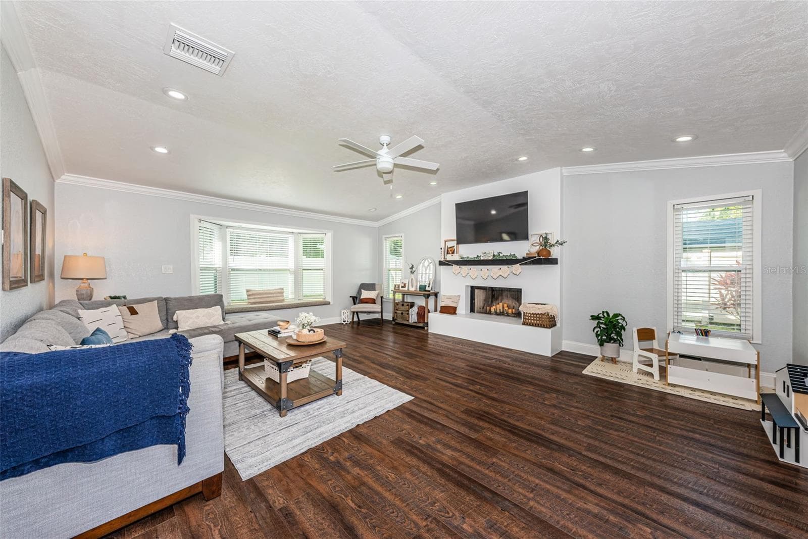 Single Family Residence at 11014 117TH WAY, LARGO, photo 10 of 44