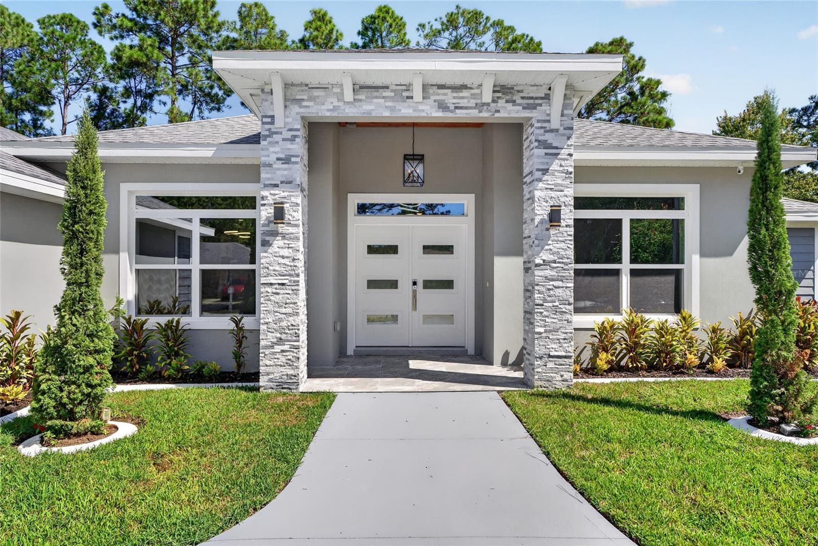 16 BUNKER HILL DR