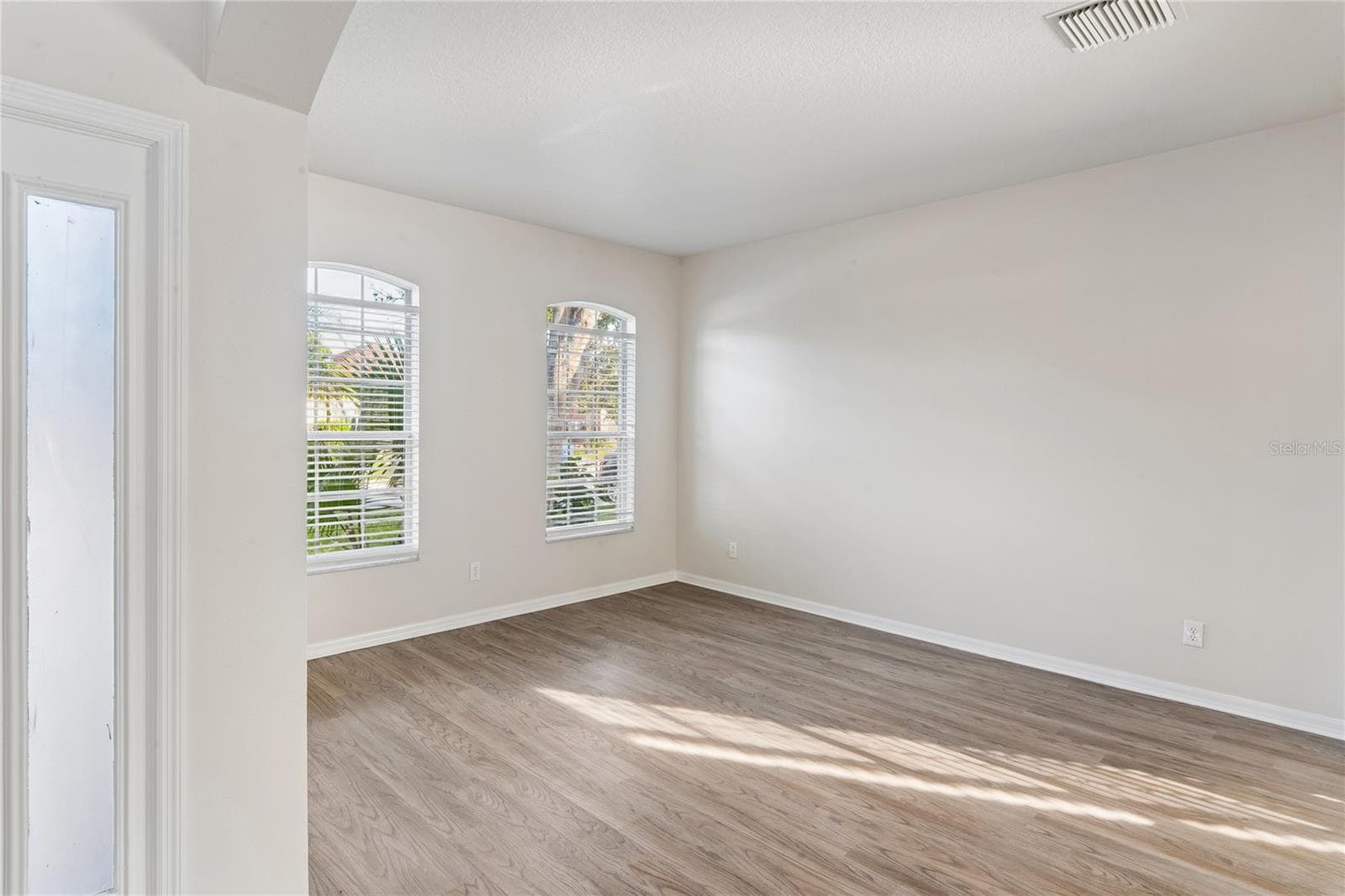 Single Family Residence at 9138 LOST MILL DR, LAND O LAKES, photo 5 of 47