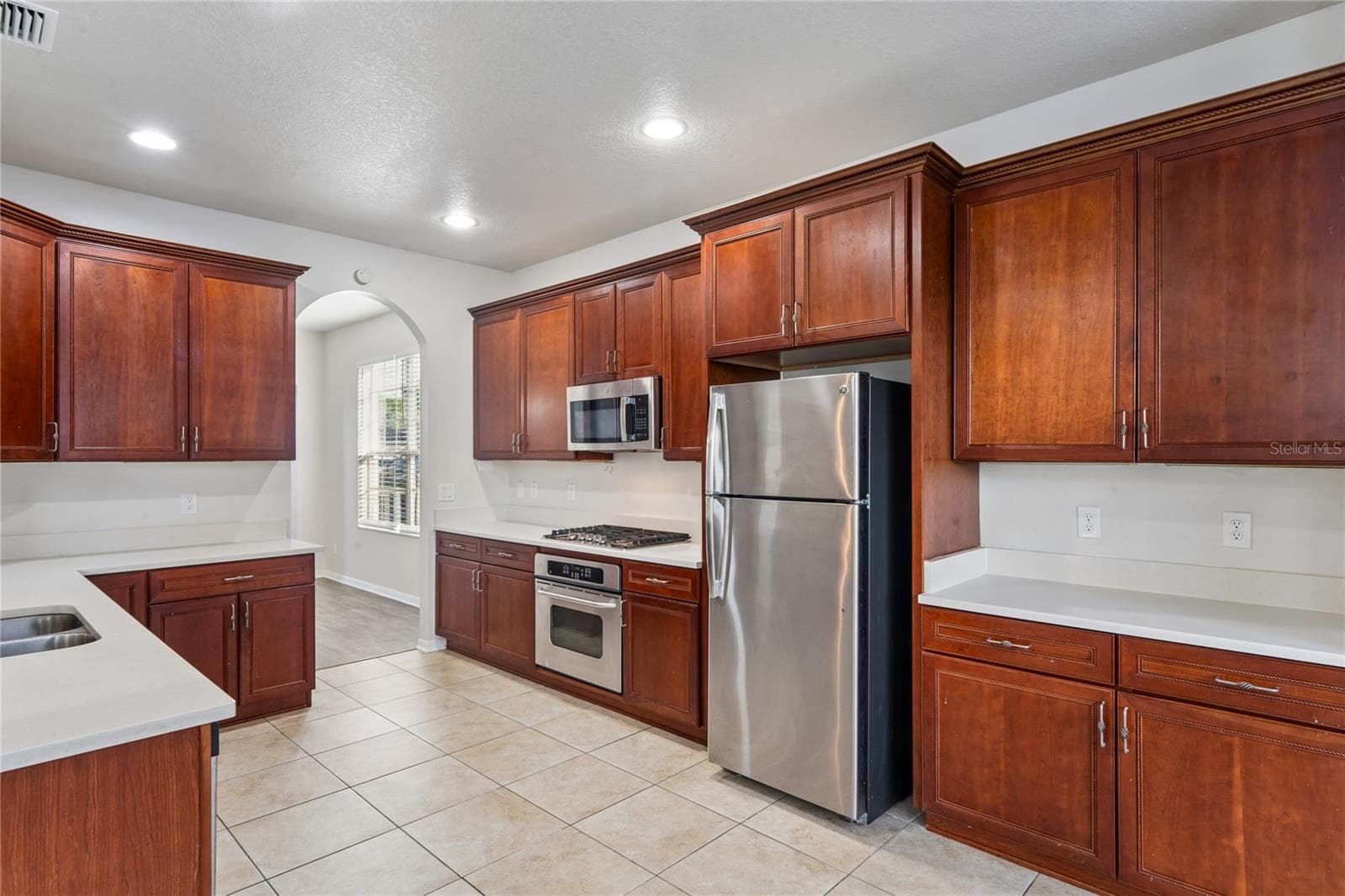Single Family Residence at 9138 LOST MILL DR, LAND O LAKES, photo 8 of 47