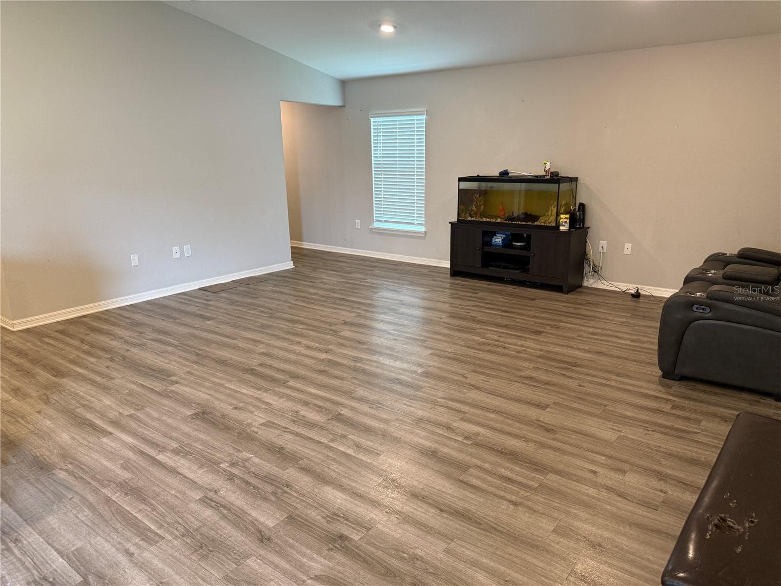 virtually staged - 1923 GOLDEN BEAK DR, EAGLE LAKE