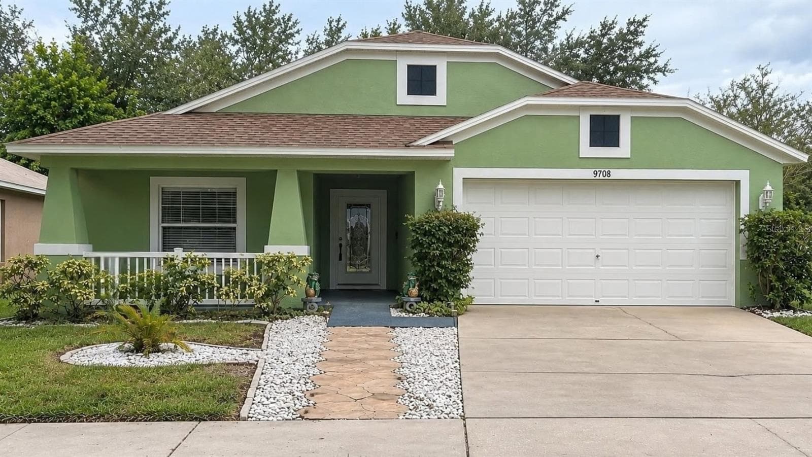 9708 WHITE BARN WAY