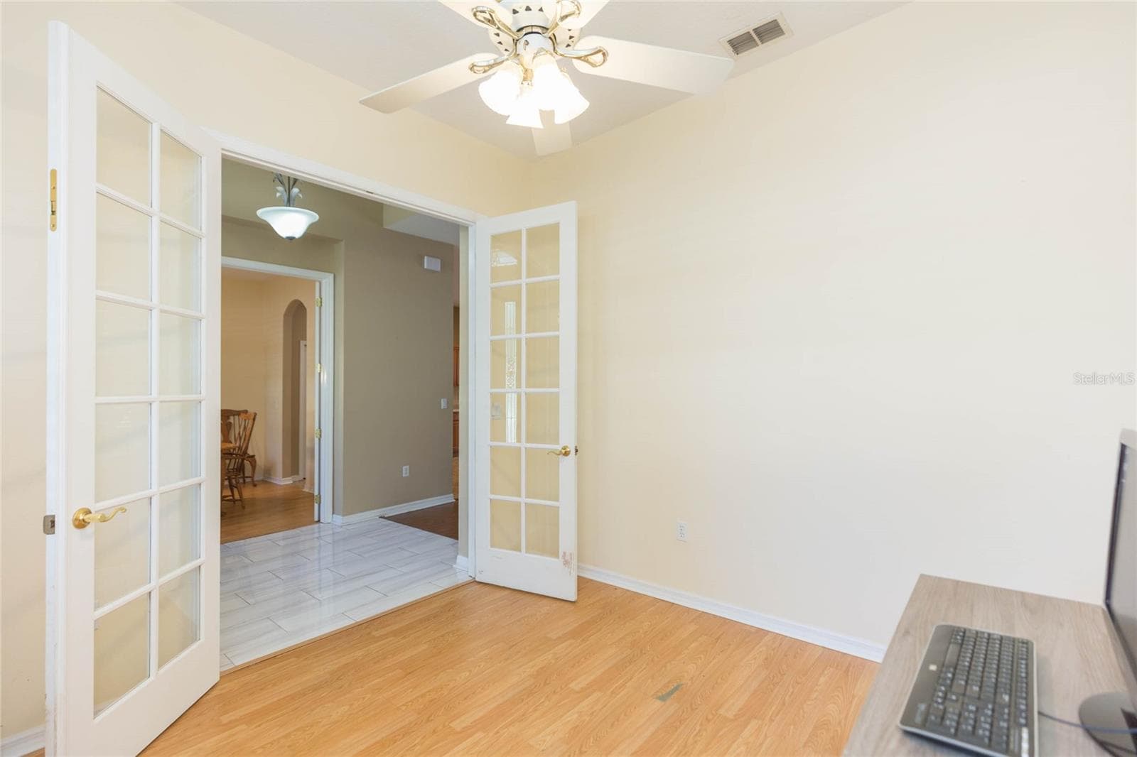 Single Family Residence at 11730 LAKEVIEW DR, NEW PORT RICHEY, photo 15 of 57