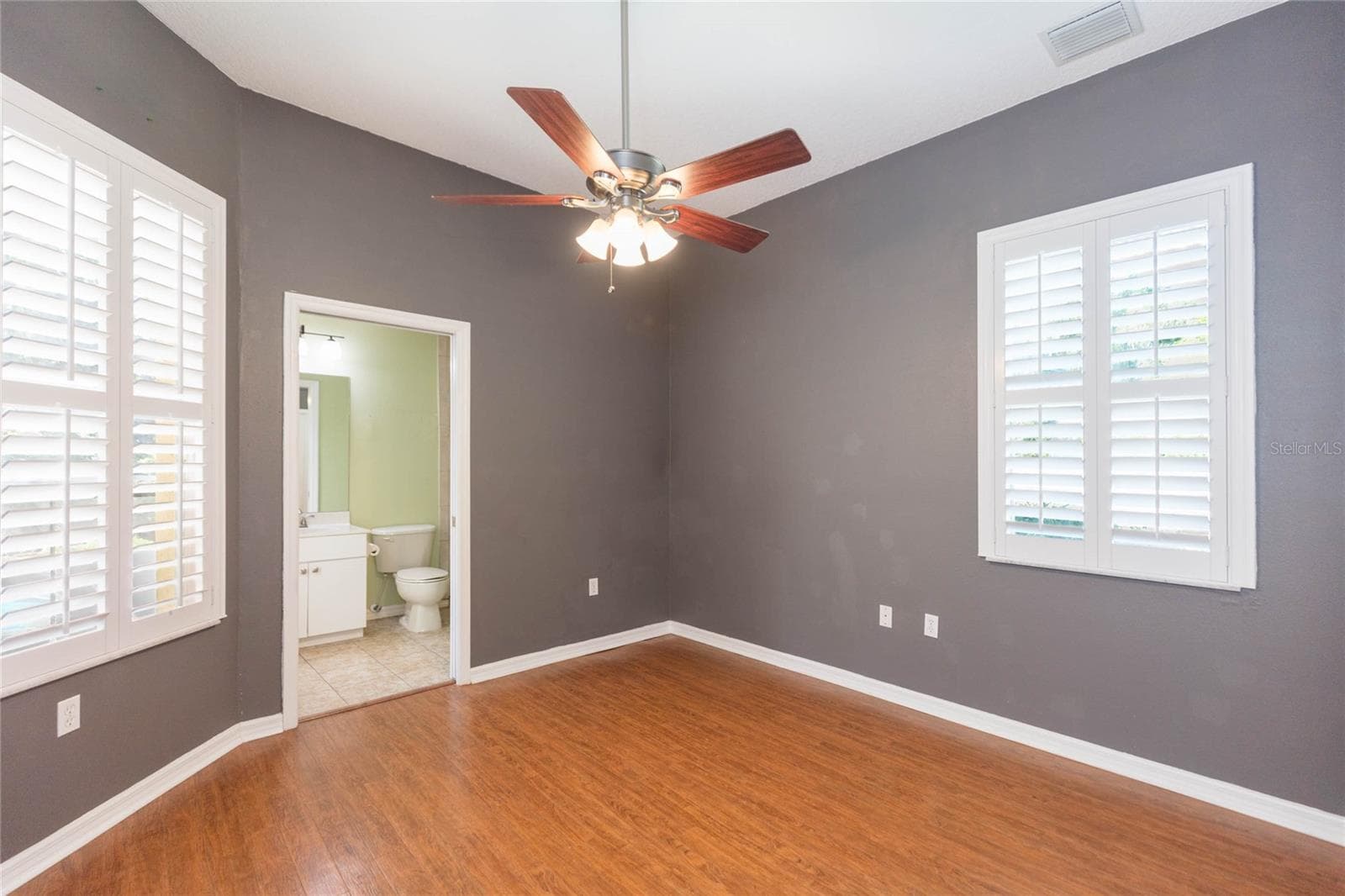 Single Family Residence at 11730 LAKEVIEW DR, NEW PORT RICHEY, photo 25 of 57