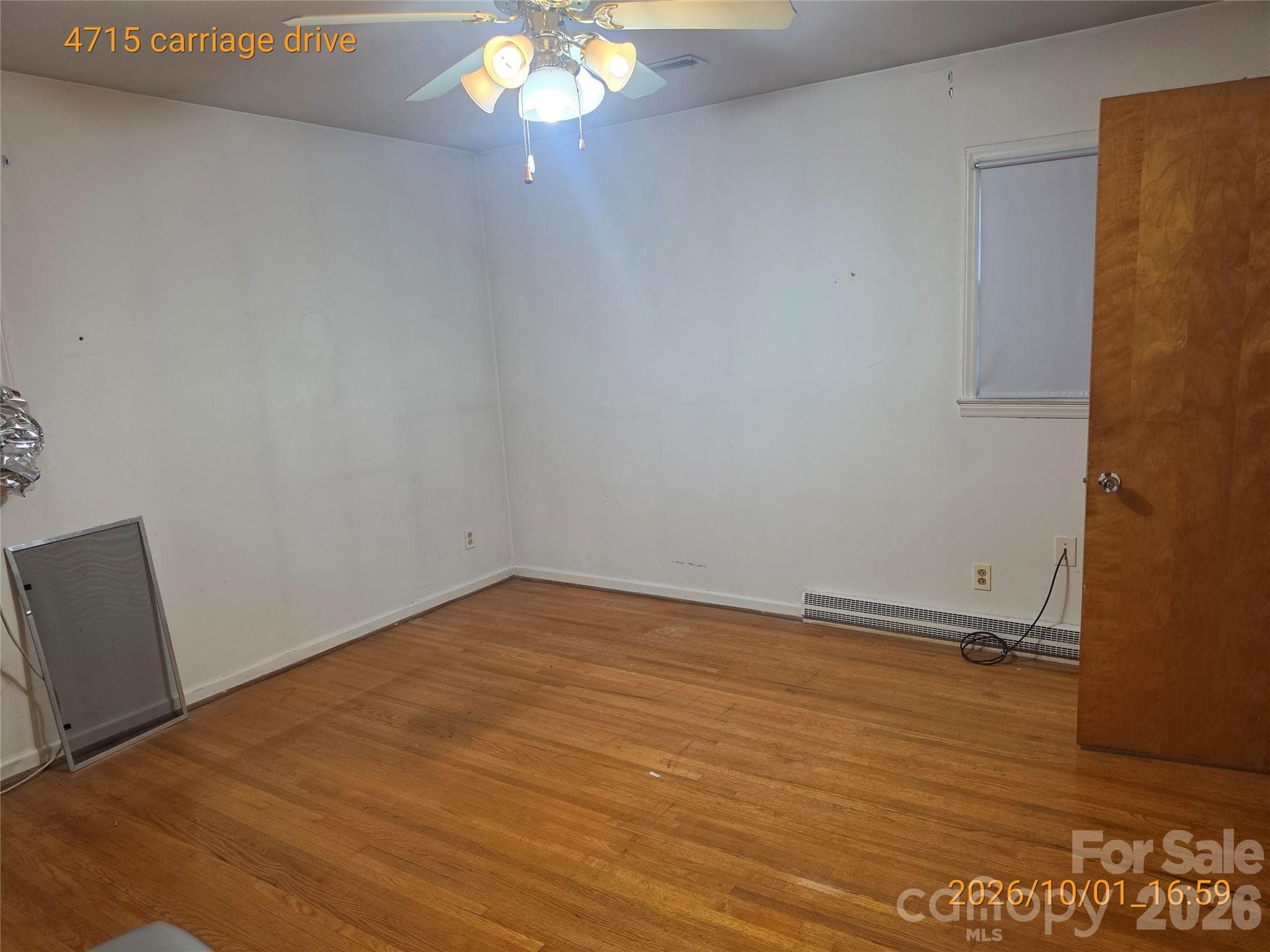 Single Family Residence at 4715 Carriage Drive Circle, Charlotte, photo 12 of 16