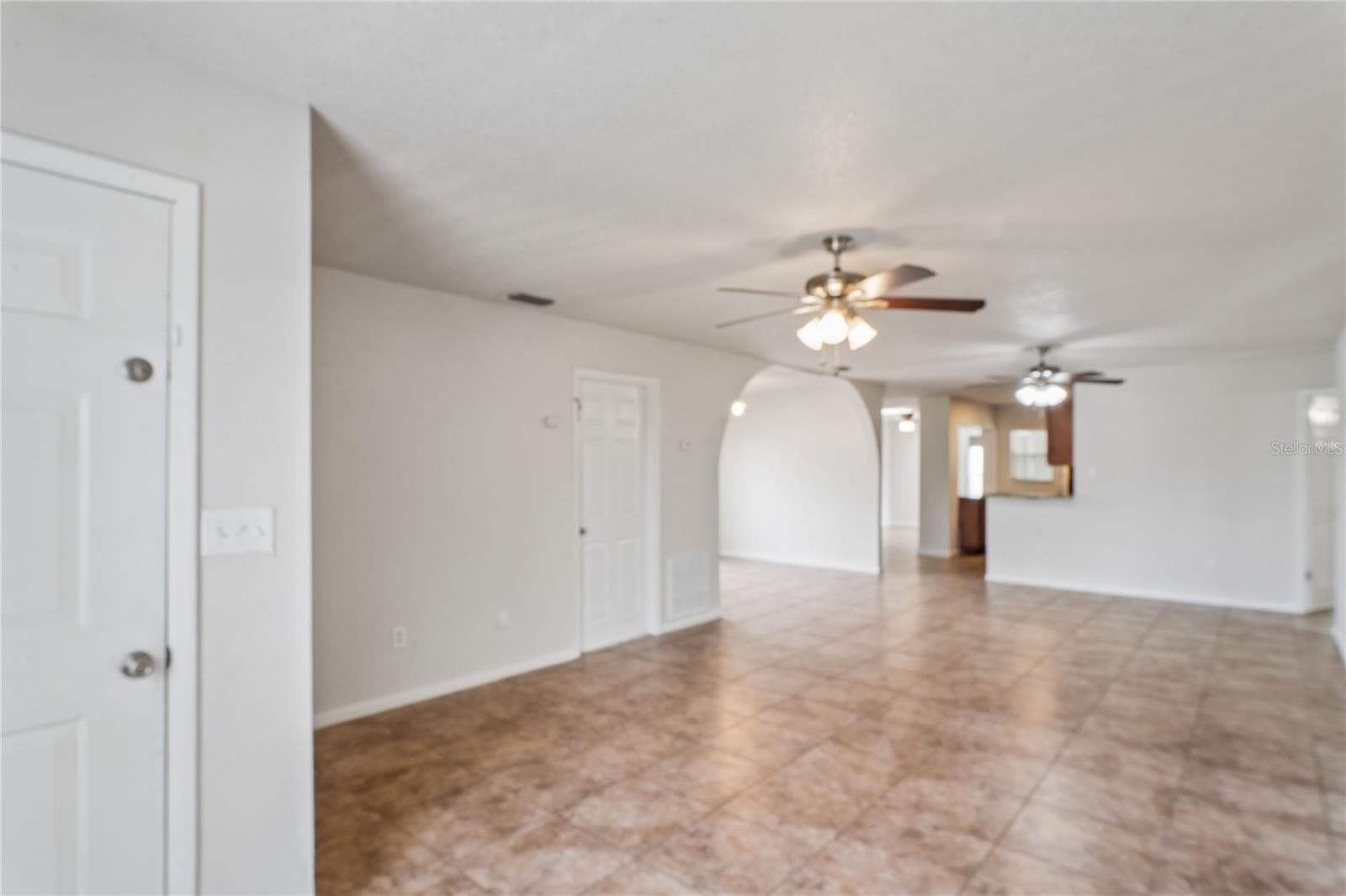 Single Family Residence at 8405 N 37TH ST, TAMPA, photo 2 of 26