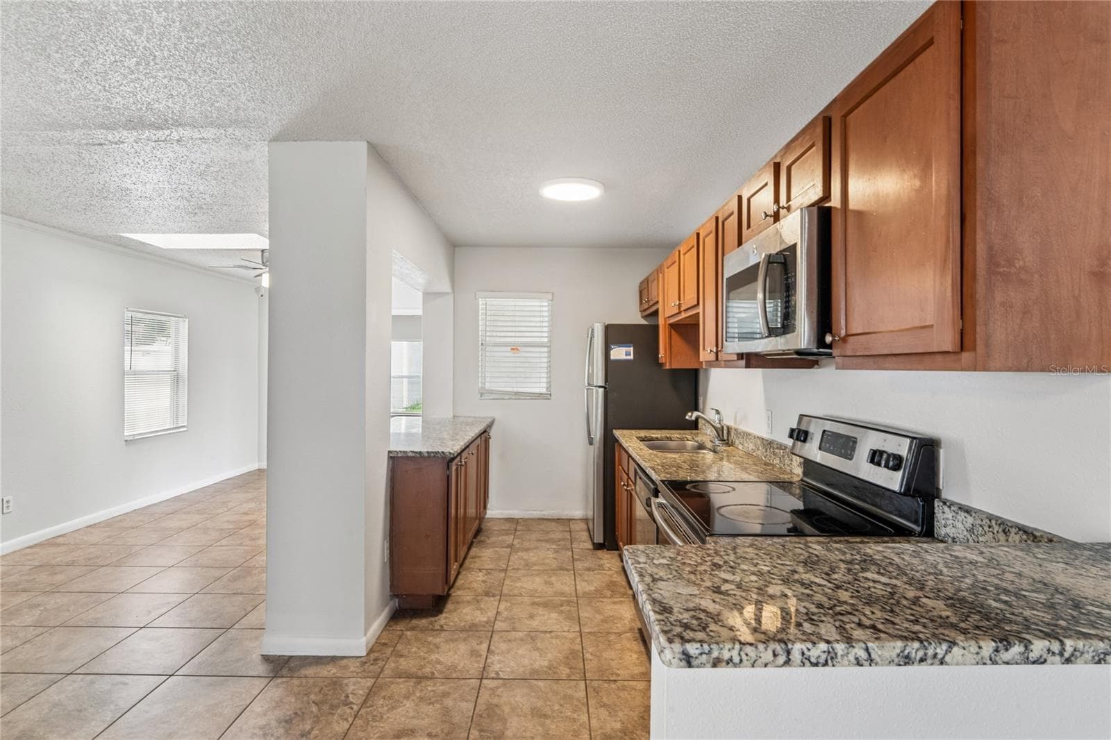 Single Family Residence at 8405 N 37TH ST, TAMPA, photo 4 of 26