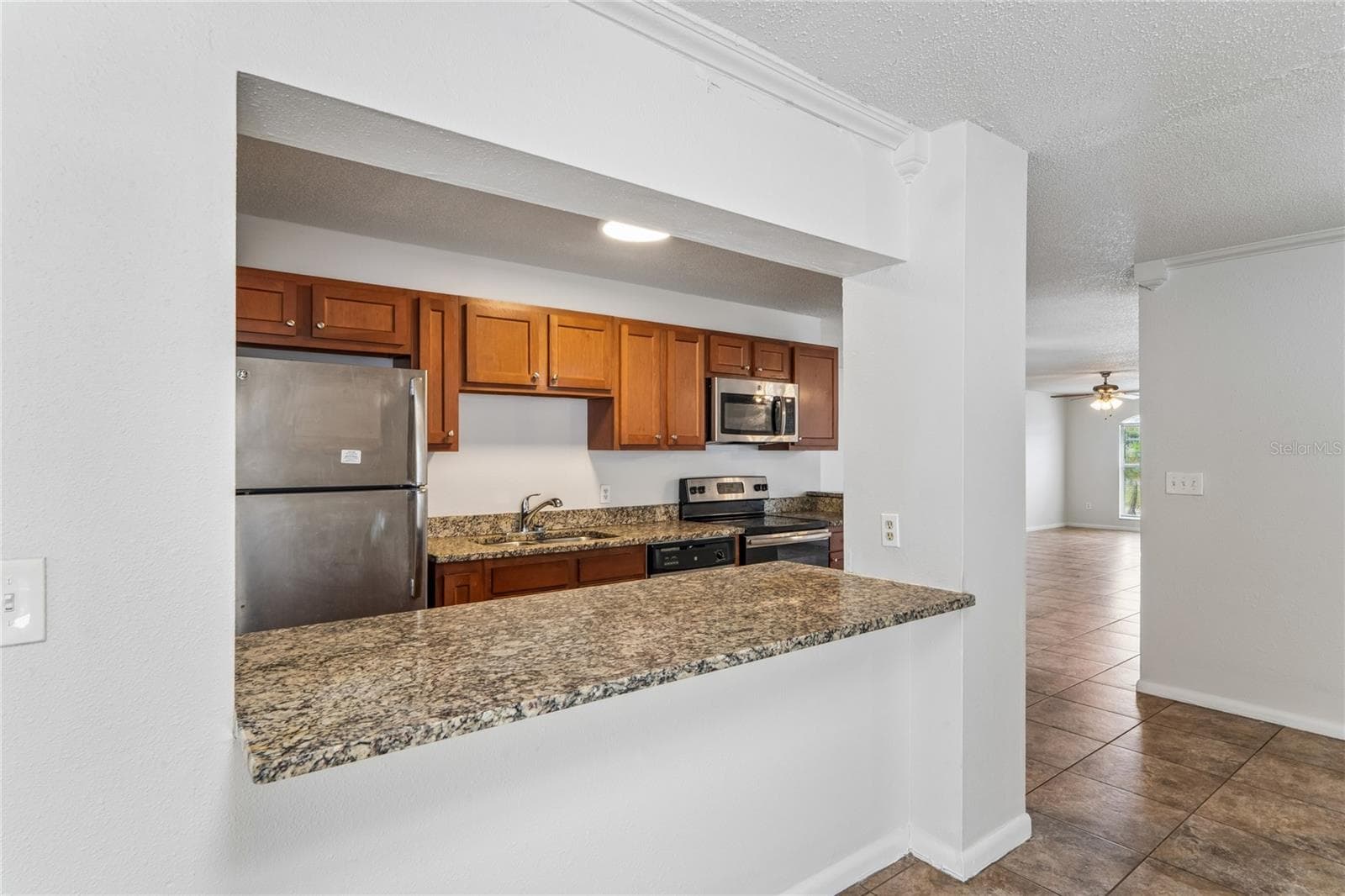 Single Family Residence at 8405 N 37TH ST, TAMPA, photo 6 of 26