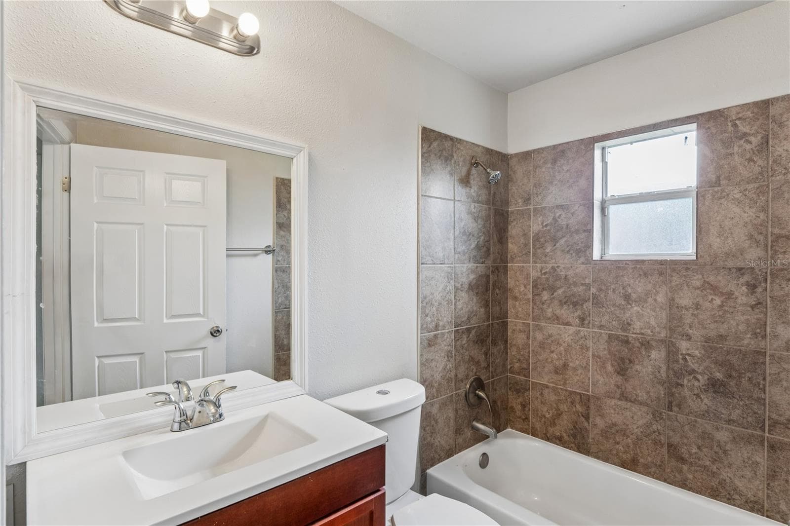 Single Family Residence at 8405 N 37TH ST, TAMPA, photo 16 of 26