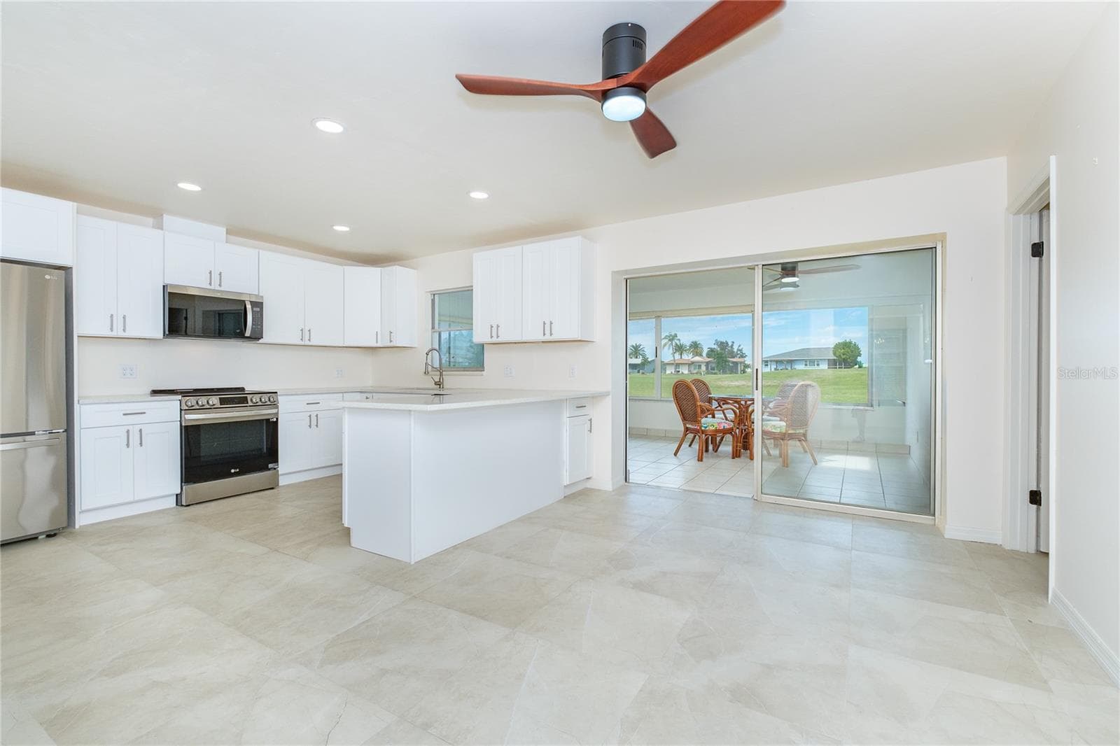 Kitchen - 114 CADDY RD, ROTONDA WEST