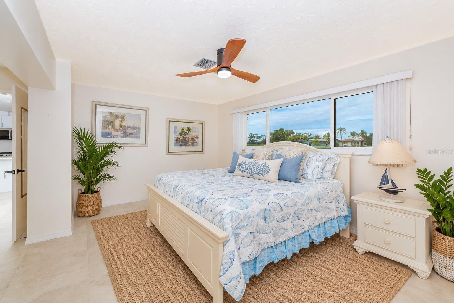 Primary Bedroom ensuite - 114 CADDY RD, ROTONDA WEST