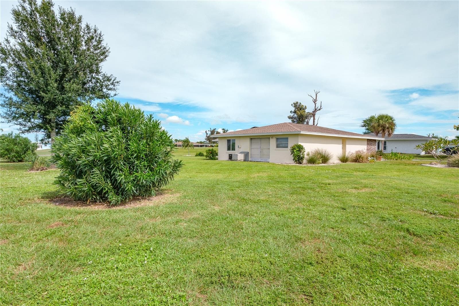Backyard - 114 CADDY RD, ROTONDA WEST
