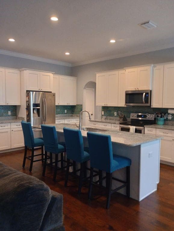 Single Family Residence at 427 CAROLINA AVE, LADY LAKE, photo 6 of 31