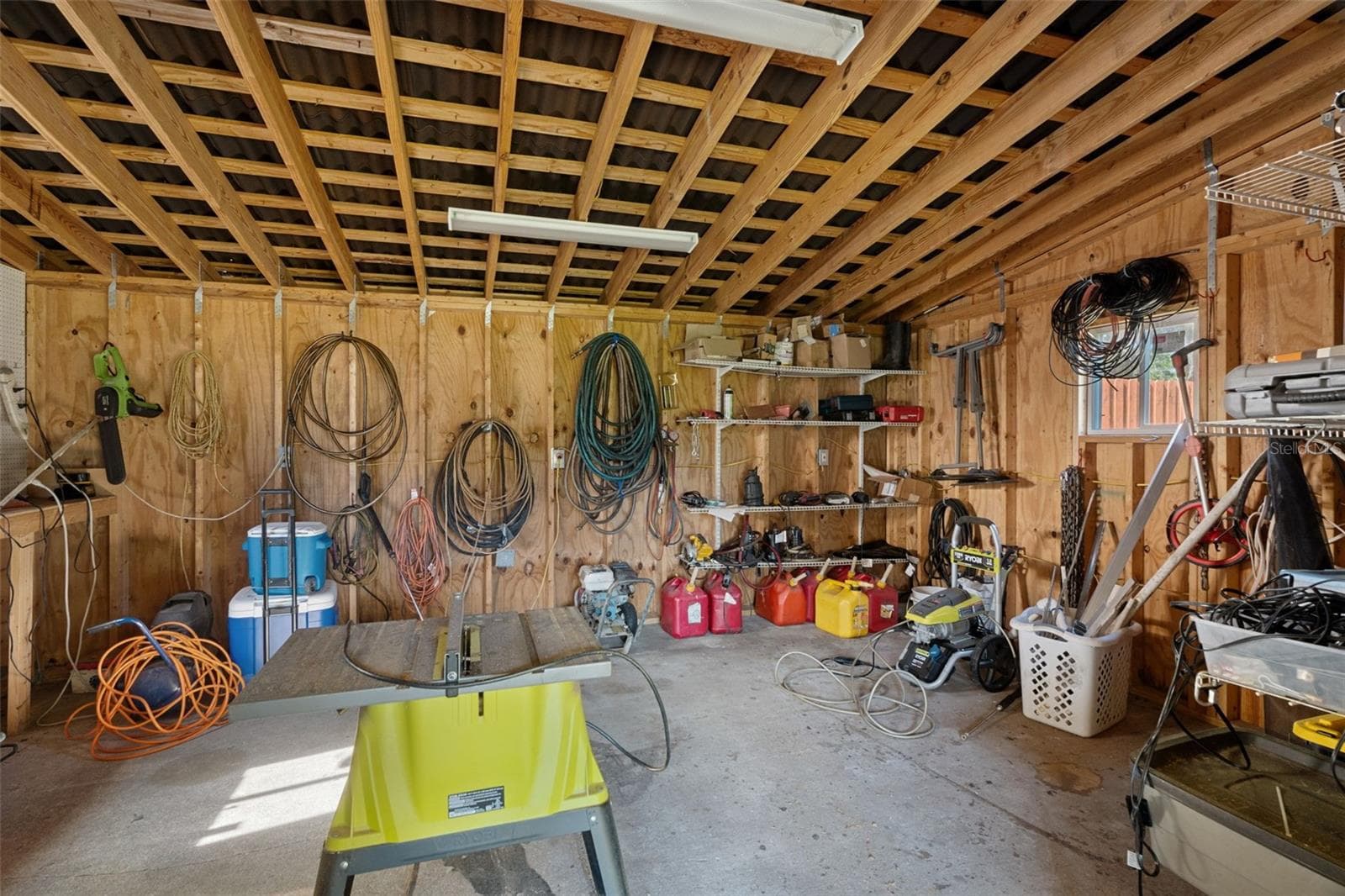 Single Family Residence at 1165 S TRELLIS DR, HOMOSASSA, photo 19 of 30