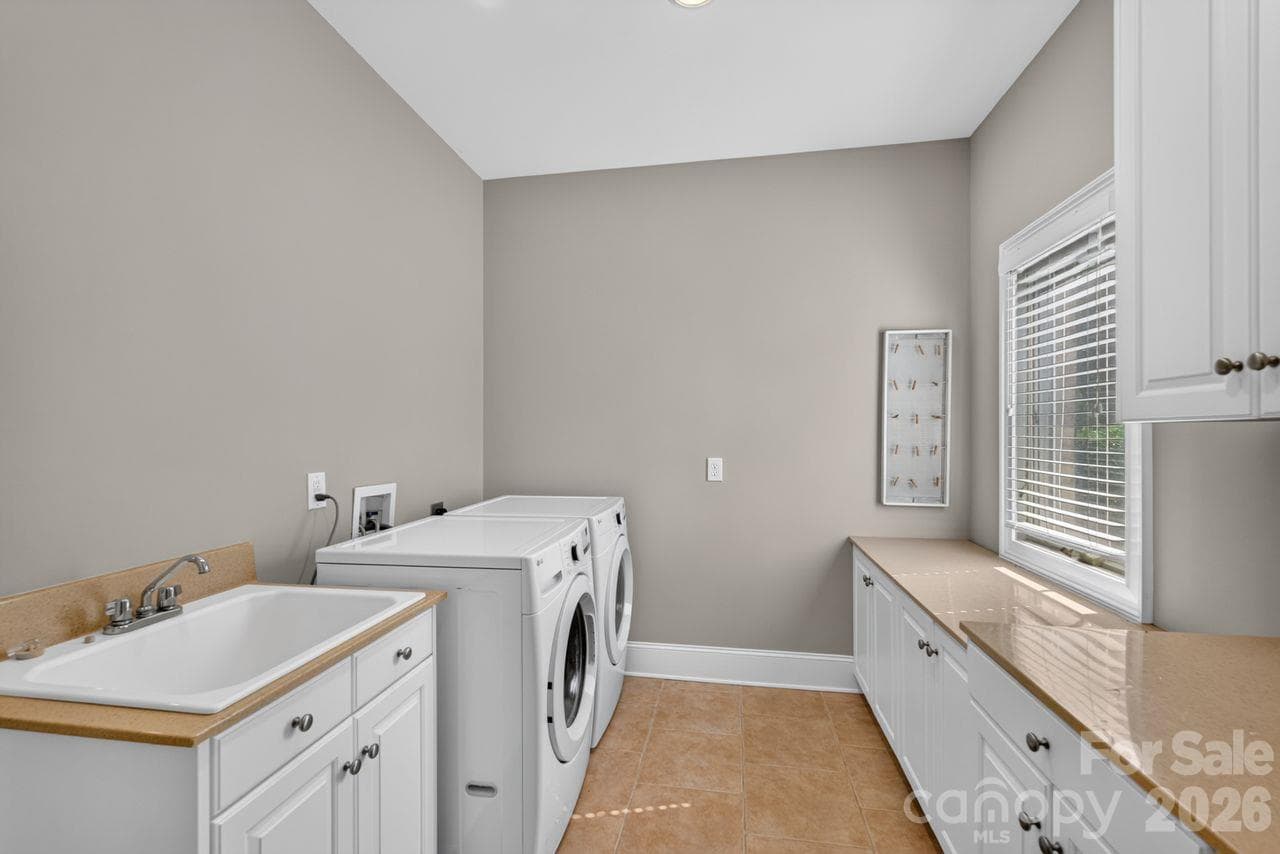 Laundry room - 148 Forest Lake Court, Mount Gilead