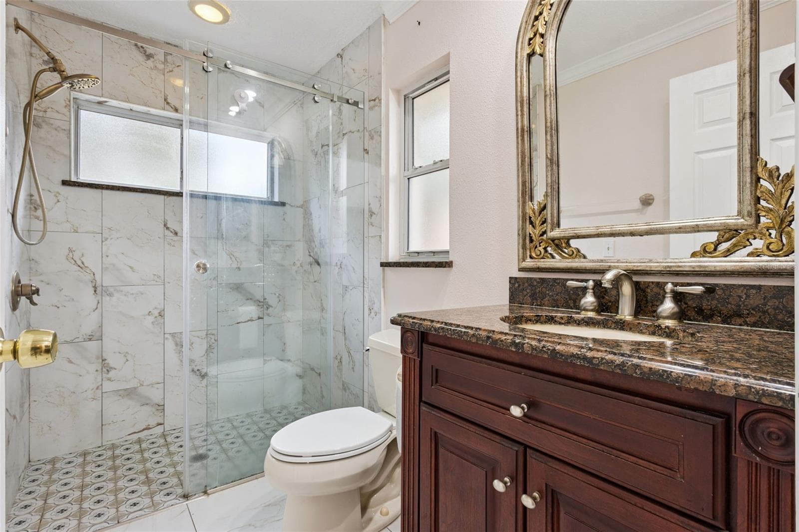 Primary Bathroom - 260 E HORNBEAM DR, LONGWOOD