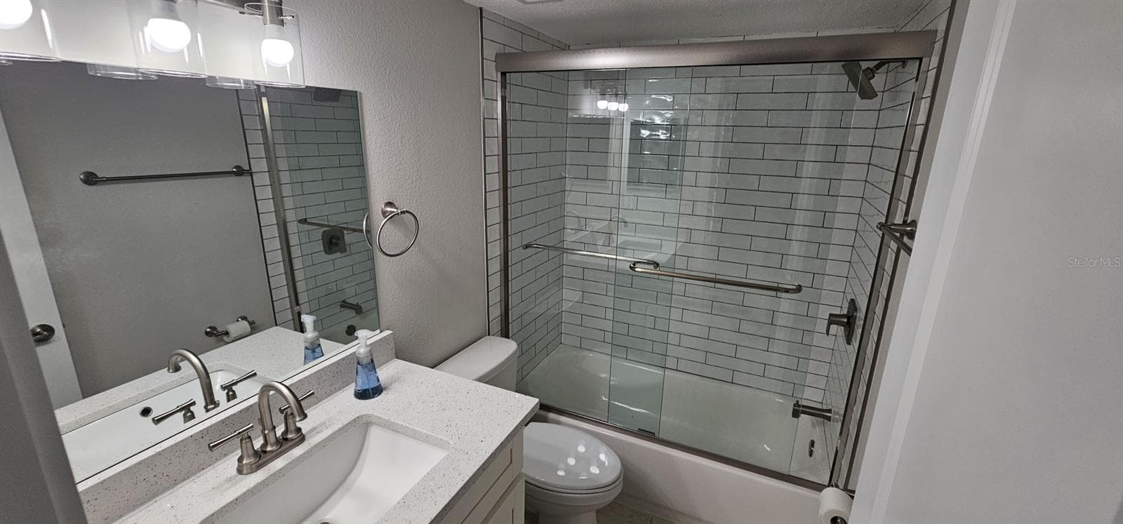 Condominium at 1 WINDRUSH BLVD #83, INDIAN ROCKS BEACH, photo 42 of 55