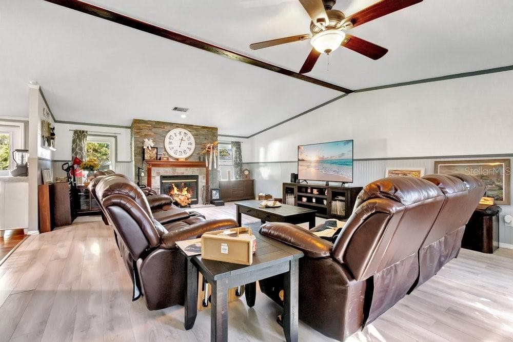Living Room - 3688 PIONEER TRAILS BLVD E, LAKELAND