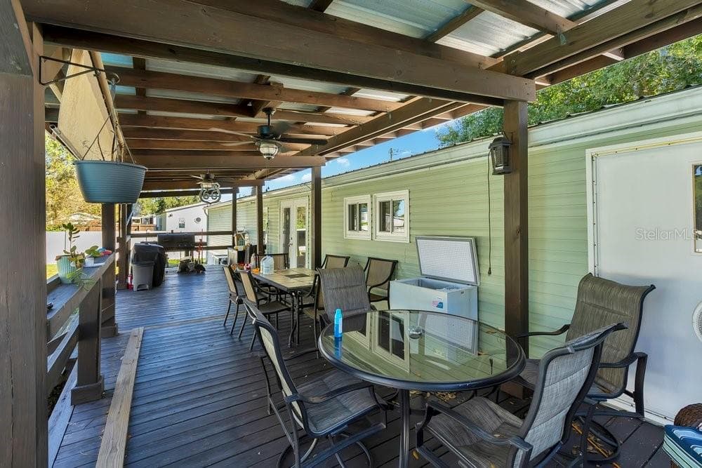 Back Deck - 3688 PIONEER TRAILS BLVD E, LAKELAND