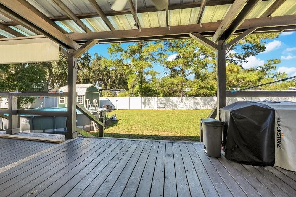 Manufactured Home at 3688 PIONEER TRAILS BLVD E, LAKELAND, photo 24 of 39