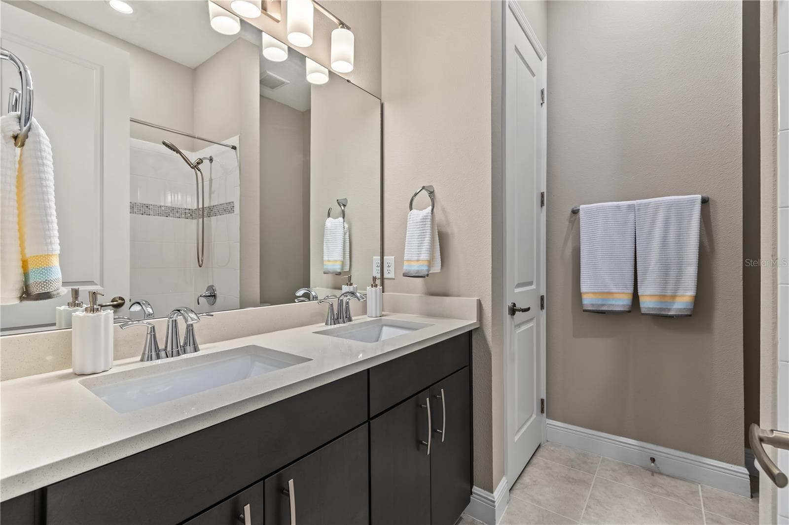 Single Family Residence at 8037 LUDINGTON CIR, ORLANDO, photo 36 of 63