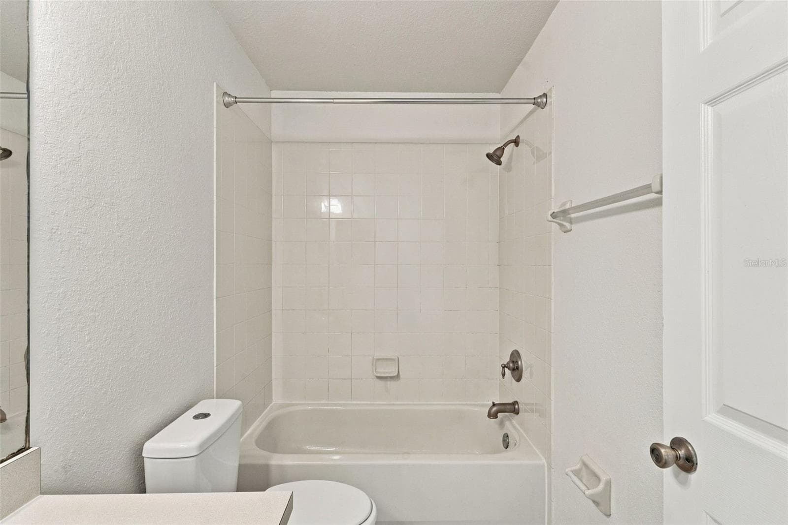 Bathroom 2 Upstairs - 4994 TOWN TER N, KISSIMMEE