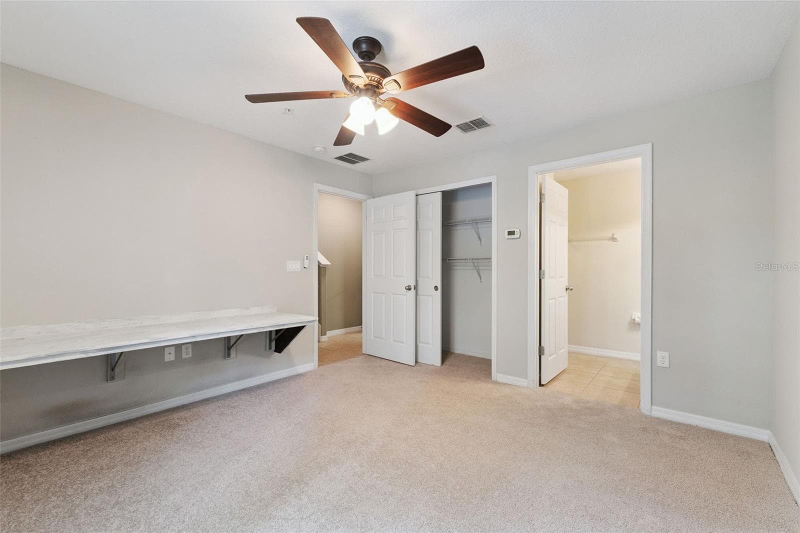 Bedroom 3 on Bottom Floor with Built-in Desk - 1436 WINTER WHARF LN, WINTER SPRINGS