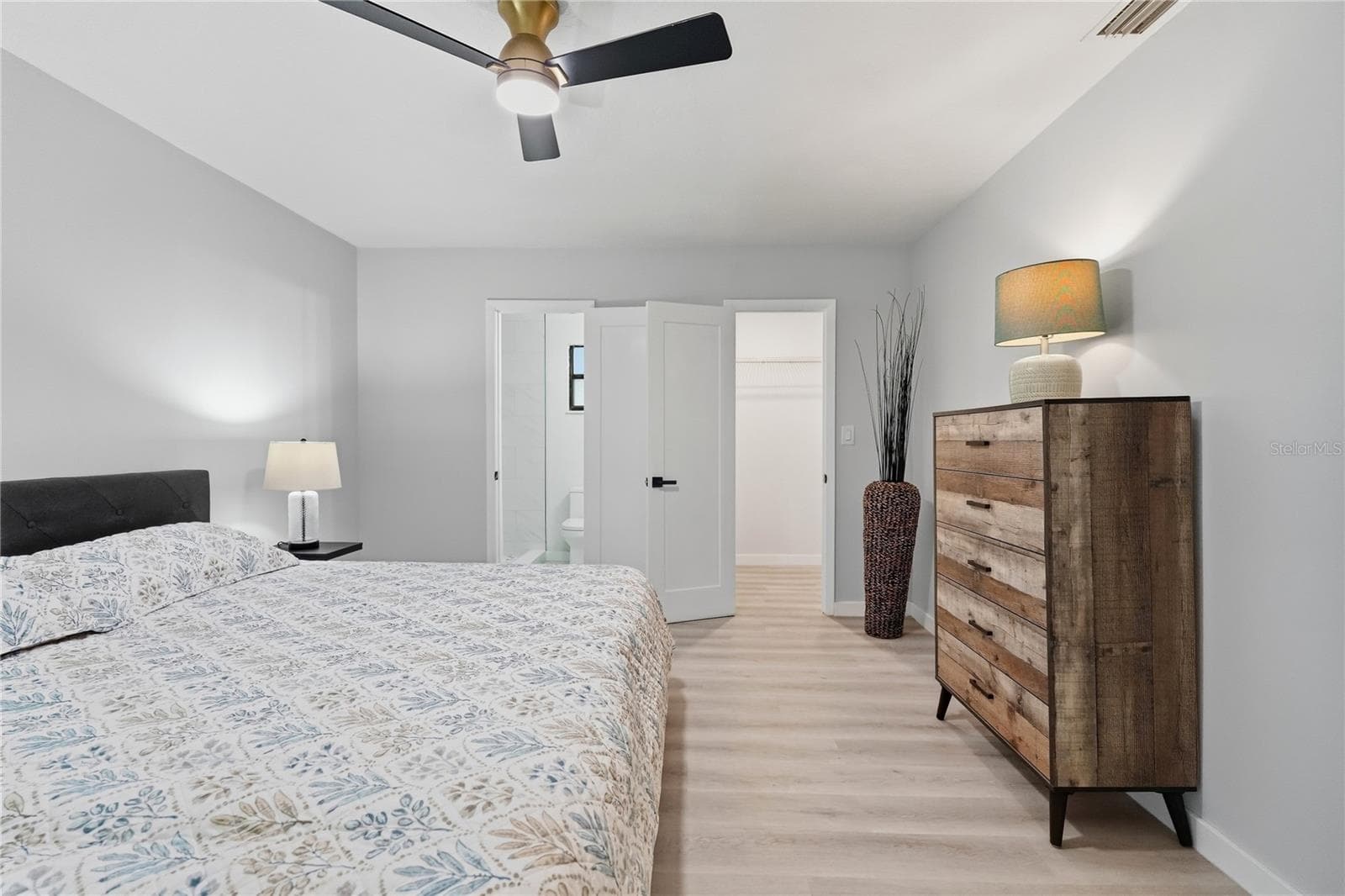 Primary Bedroom - 1721 DORCHESTER RD, CLEARWATER