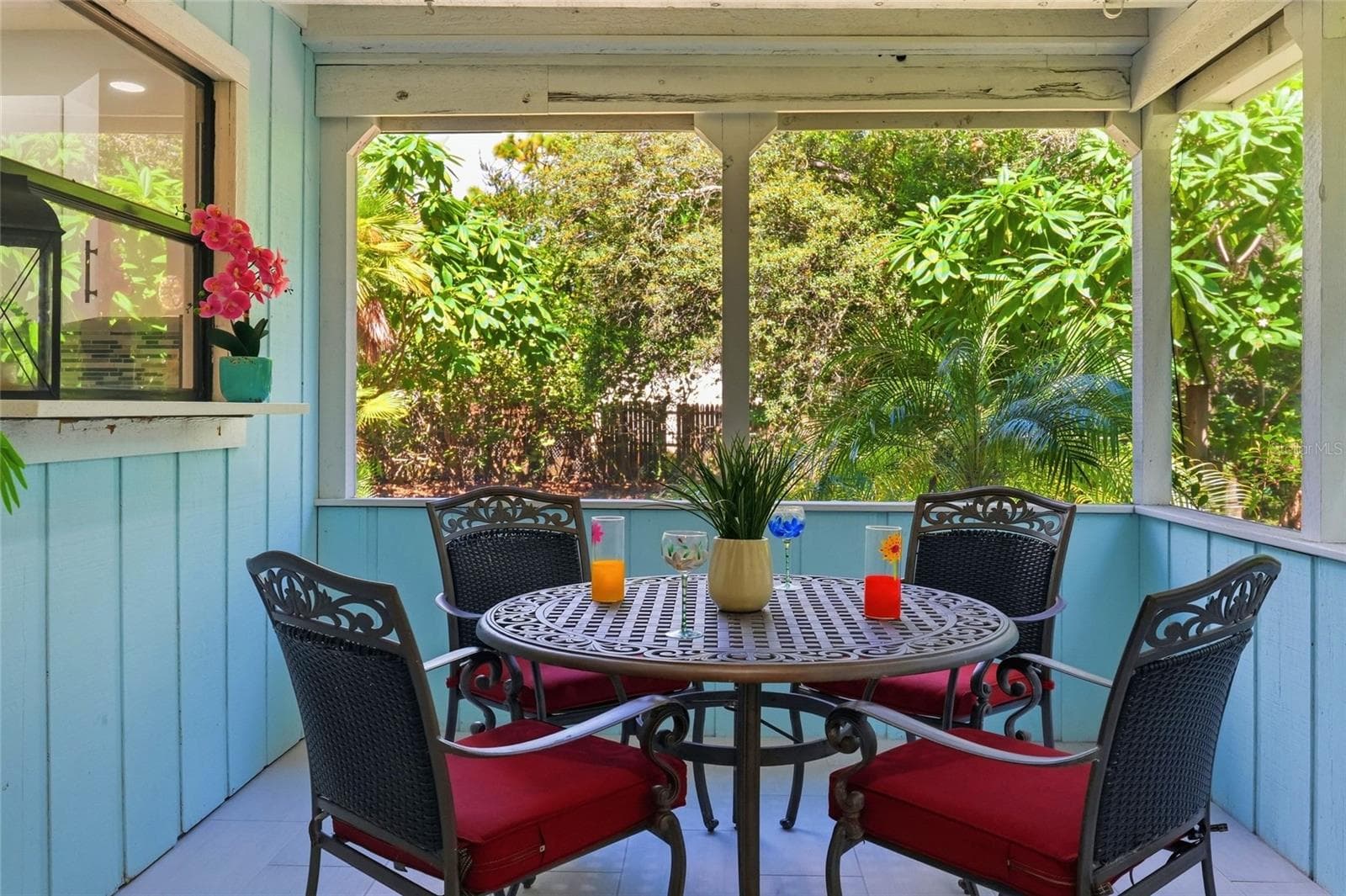 Large 26x10 Screened Lanai - 1721 DORCHESTER RD, CLEARWATER