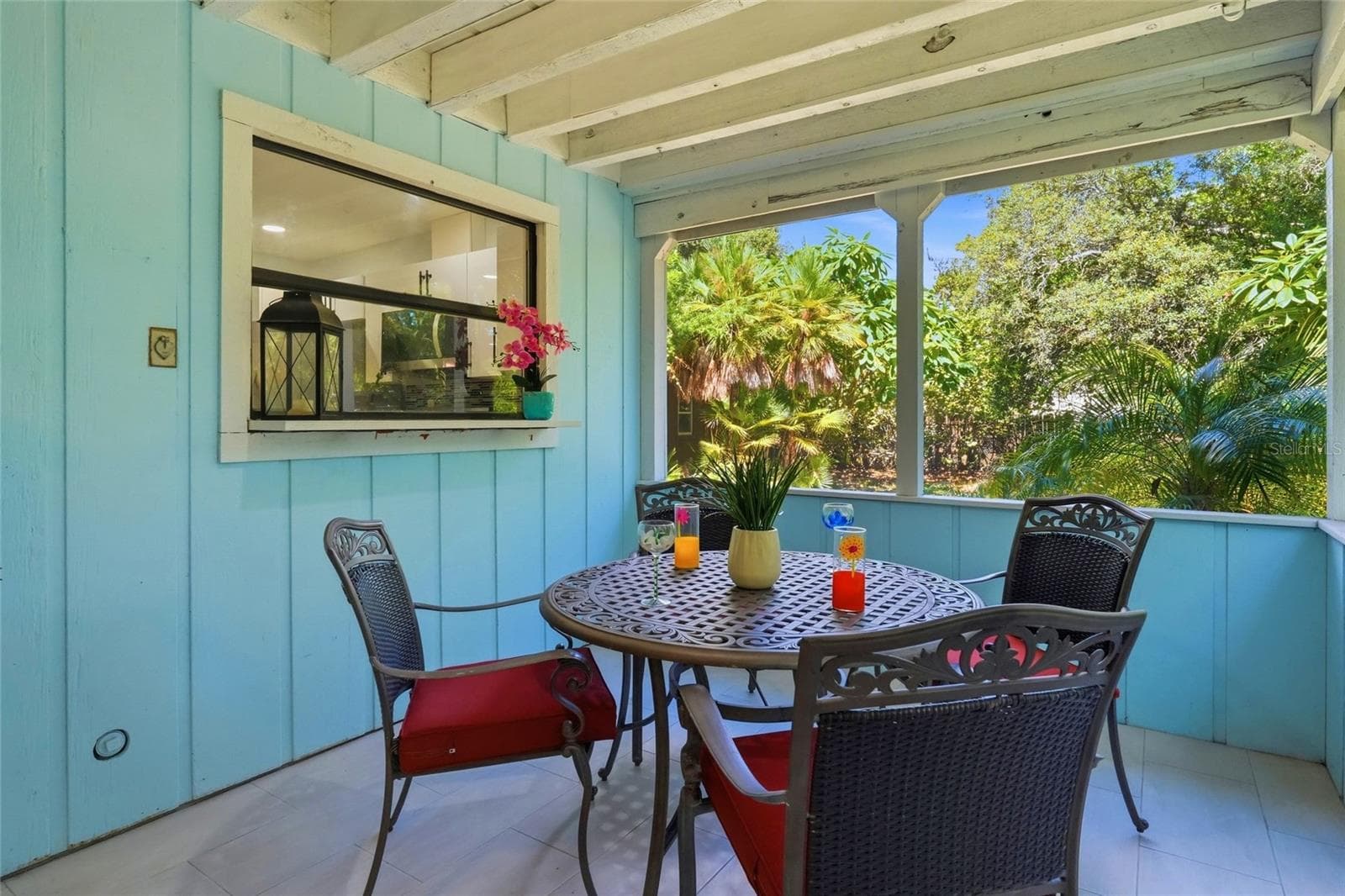Large 26x10 Screened Lanai - 1721 DORCHESTER RD, CLEARWATER