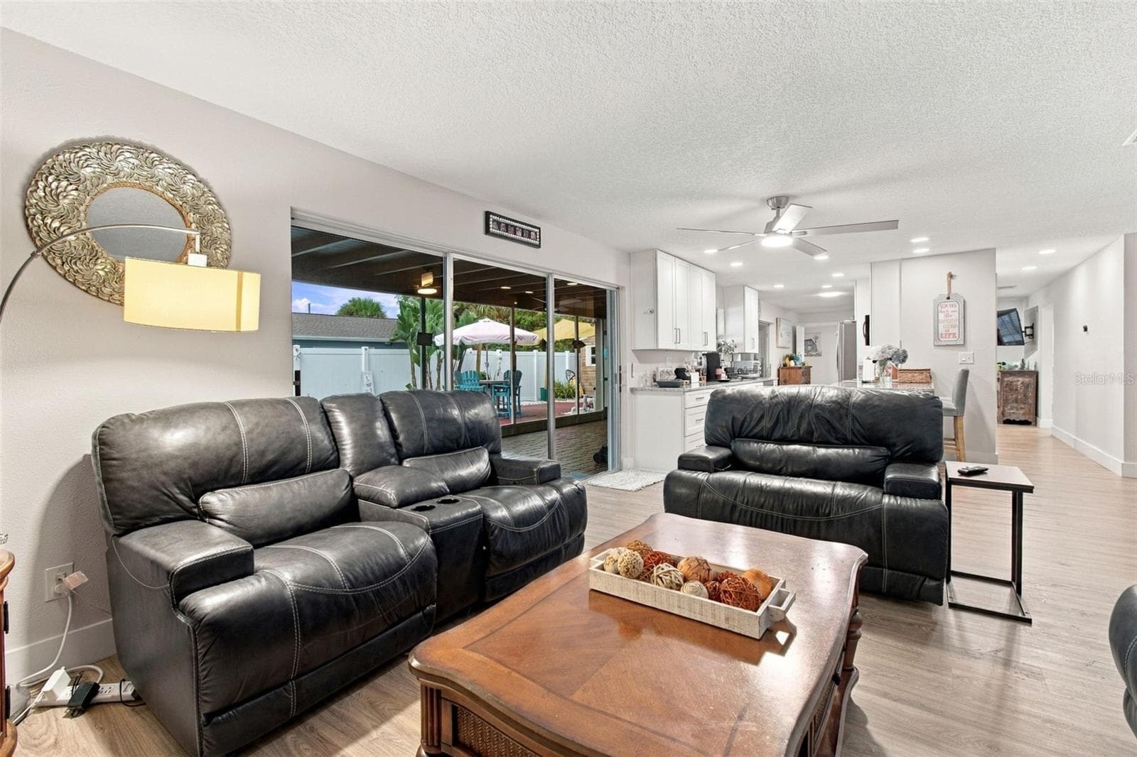 Single Family Residence at 8401 BOULDER PL, TAMPA, photo 10 of 28