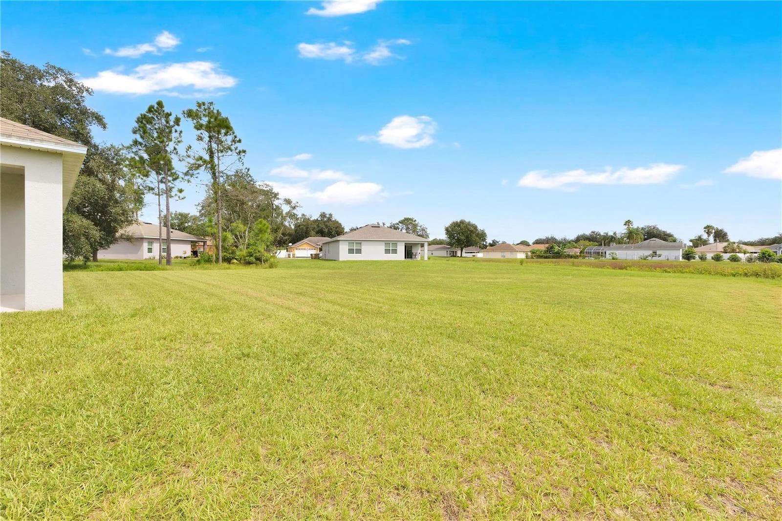 Single Family Residence at 658 COTULLA DR, KISSIMMEE, photo 23 of 34