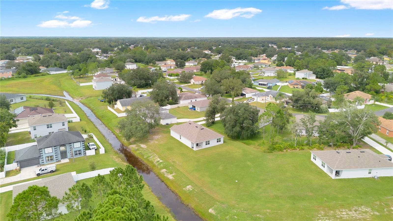 Single Family Residence at 658 COTULLA DR, KISSIMMEE, photo 28 of 34