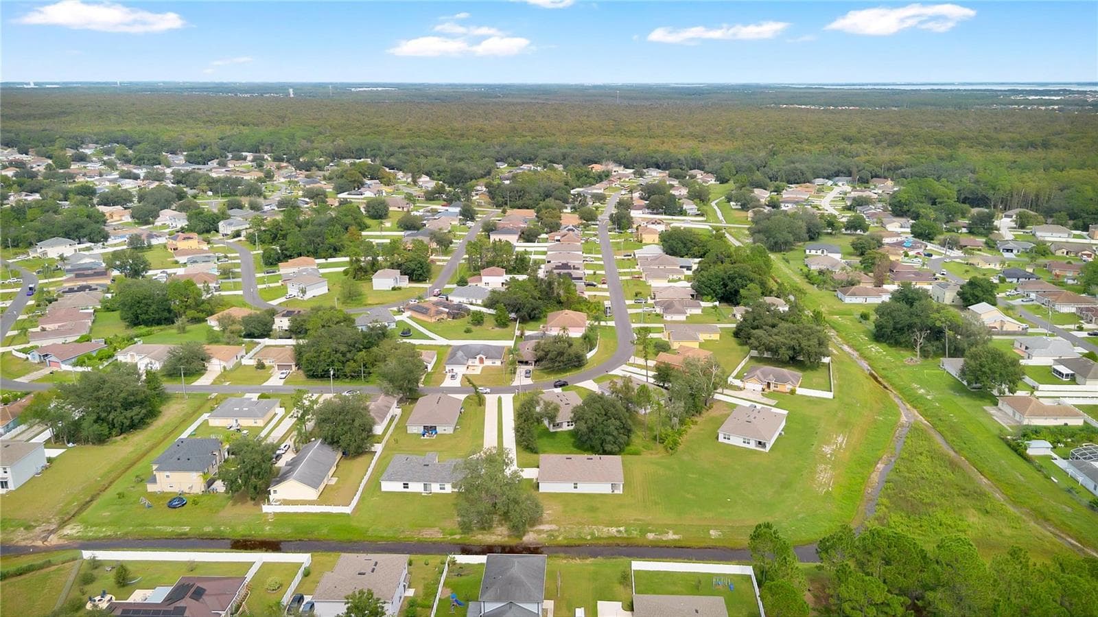 Single Family Residence at 658 COTULLA DR, KISSIMMEE, photo 30 of 34