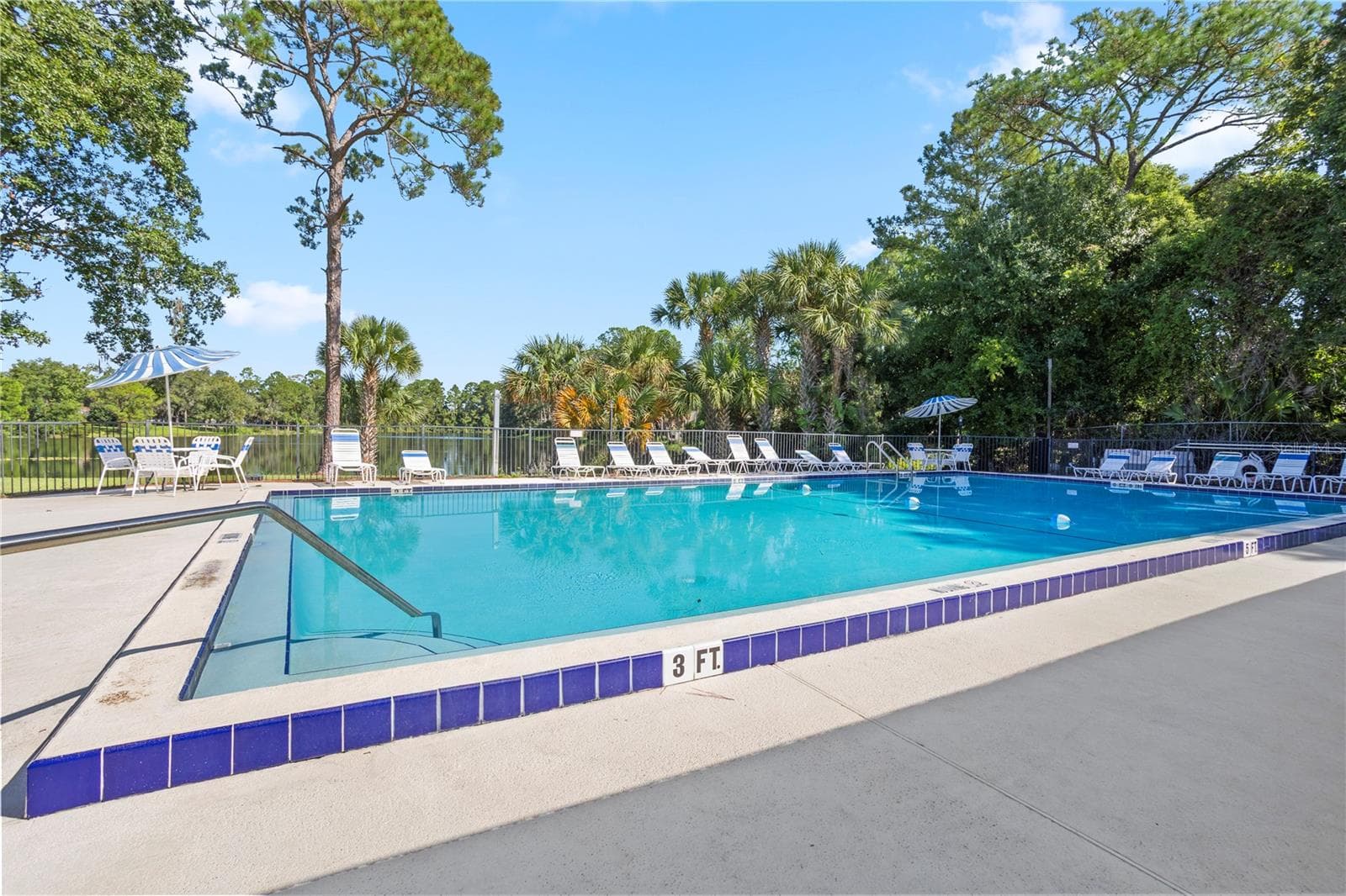 Community pool - 167 CLEAR LAKE CIR, SANFORD