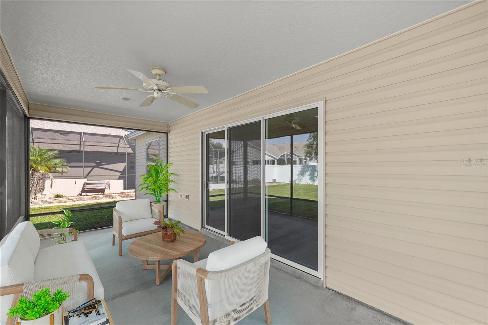 Covered Outdoor Screened Patio - Virtually Staged - 12166 NE 51ST CIR, OXFORD